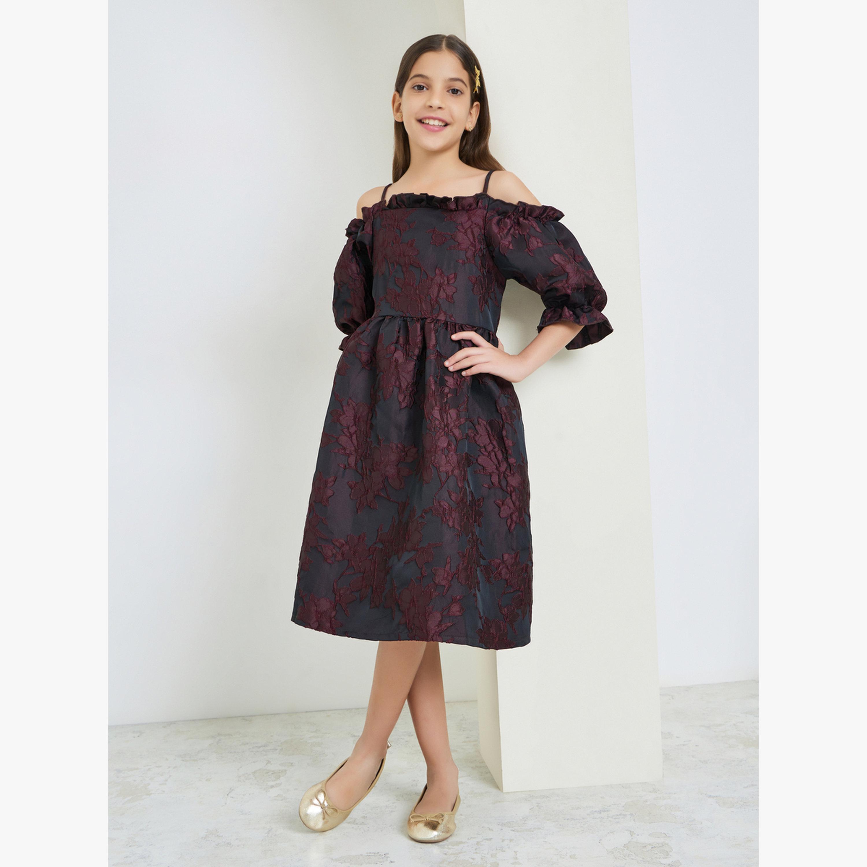 فستان بأكتاف مكشوفة وتفاصيل كشكش-girls-clothing-dressesandjumpsuits-image-2
