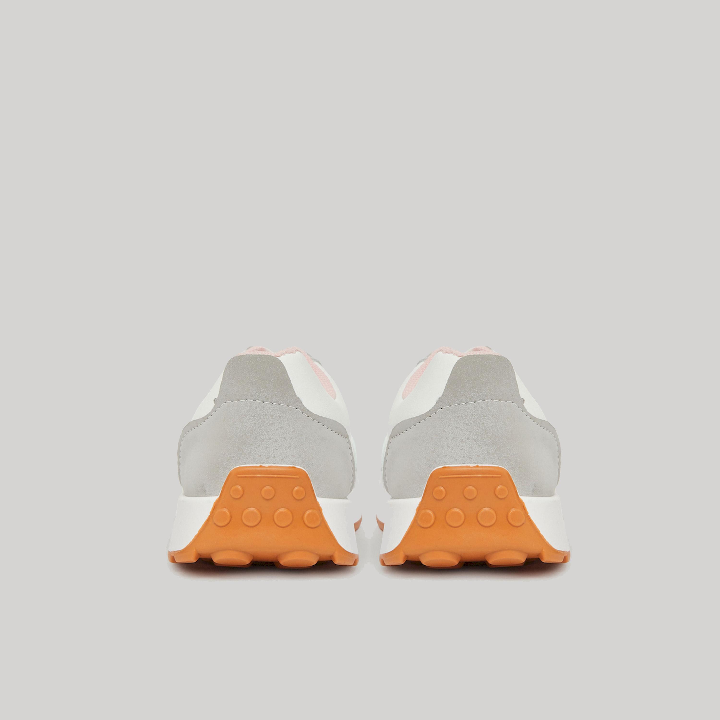 حذاء رياضي بأربطة وألواح للبنات-boys-shoes-sneakers-image-5