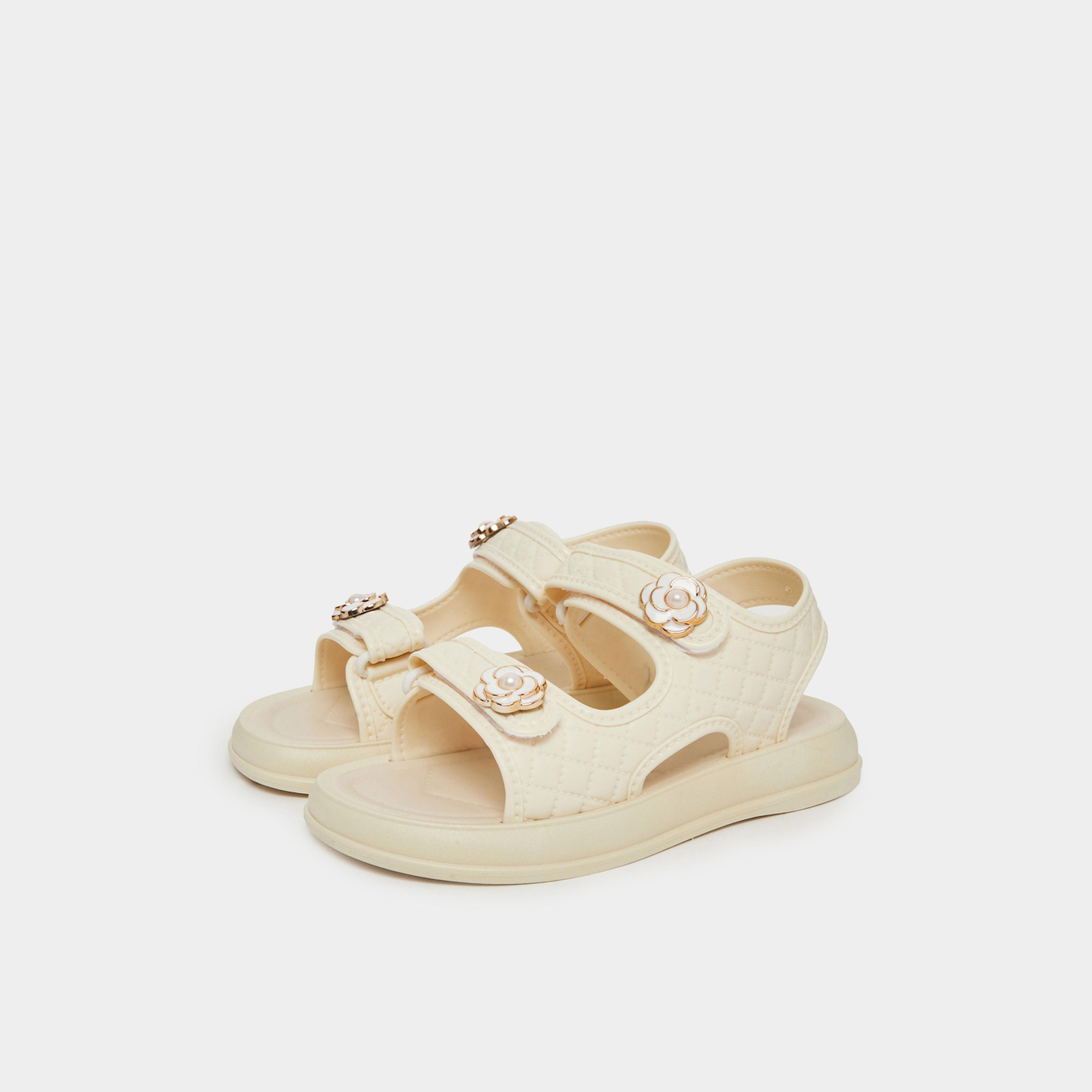 صندل بيج مبطن بتفاصيل زهور-girls-shoes-sandals-image-1