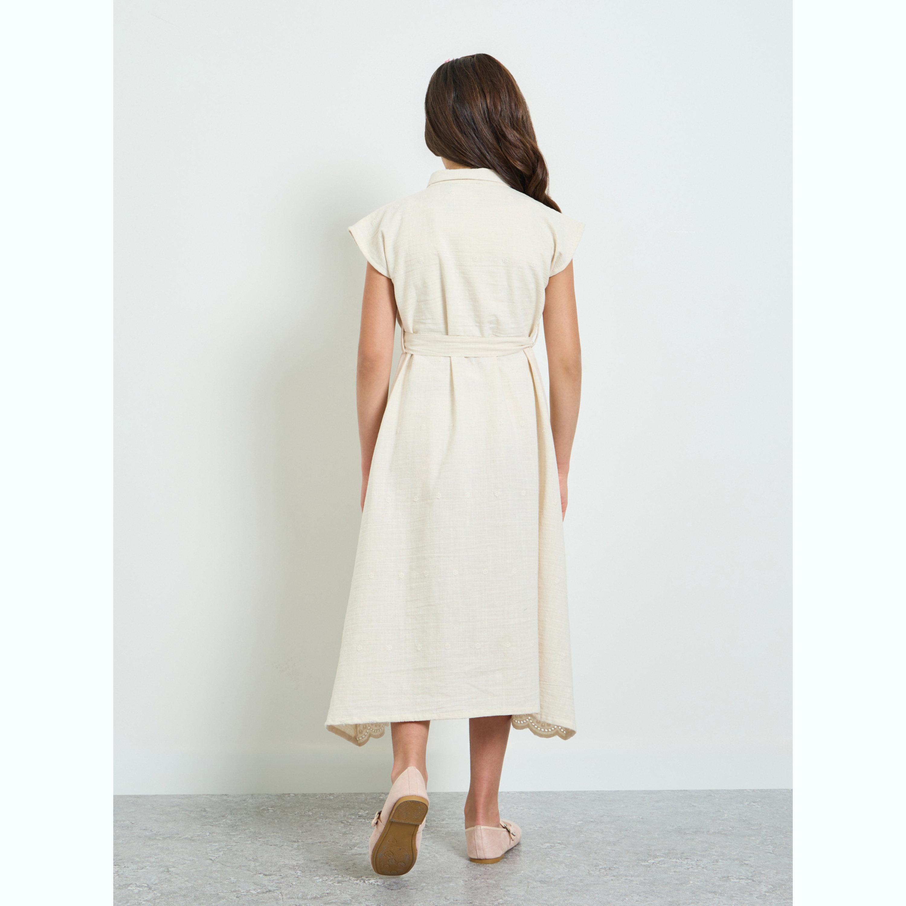 فستان قميص بحزام وتفاصيل مُطرّزة للمراهقات-girls-clothing-dressesandjumpsuits-image-3