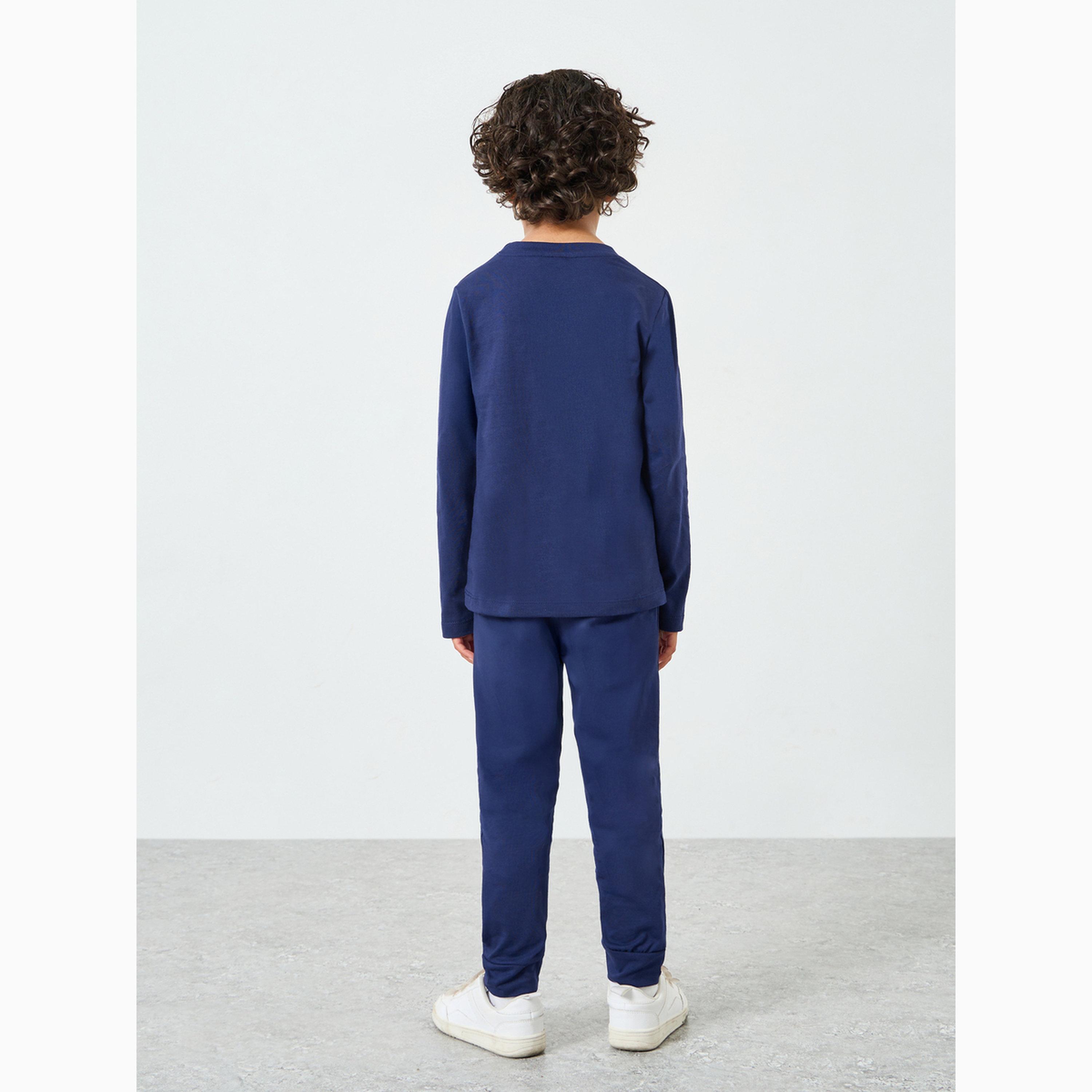 مجموعة من تيشيرت وبنطال قطن بطبعات كارز للأولاد-boys-clothing-setsandcoords-image-5