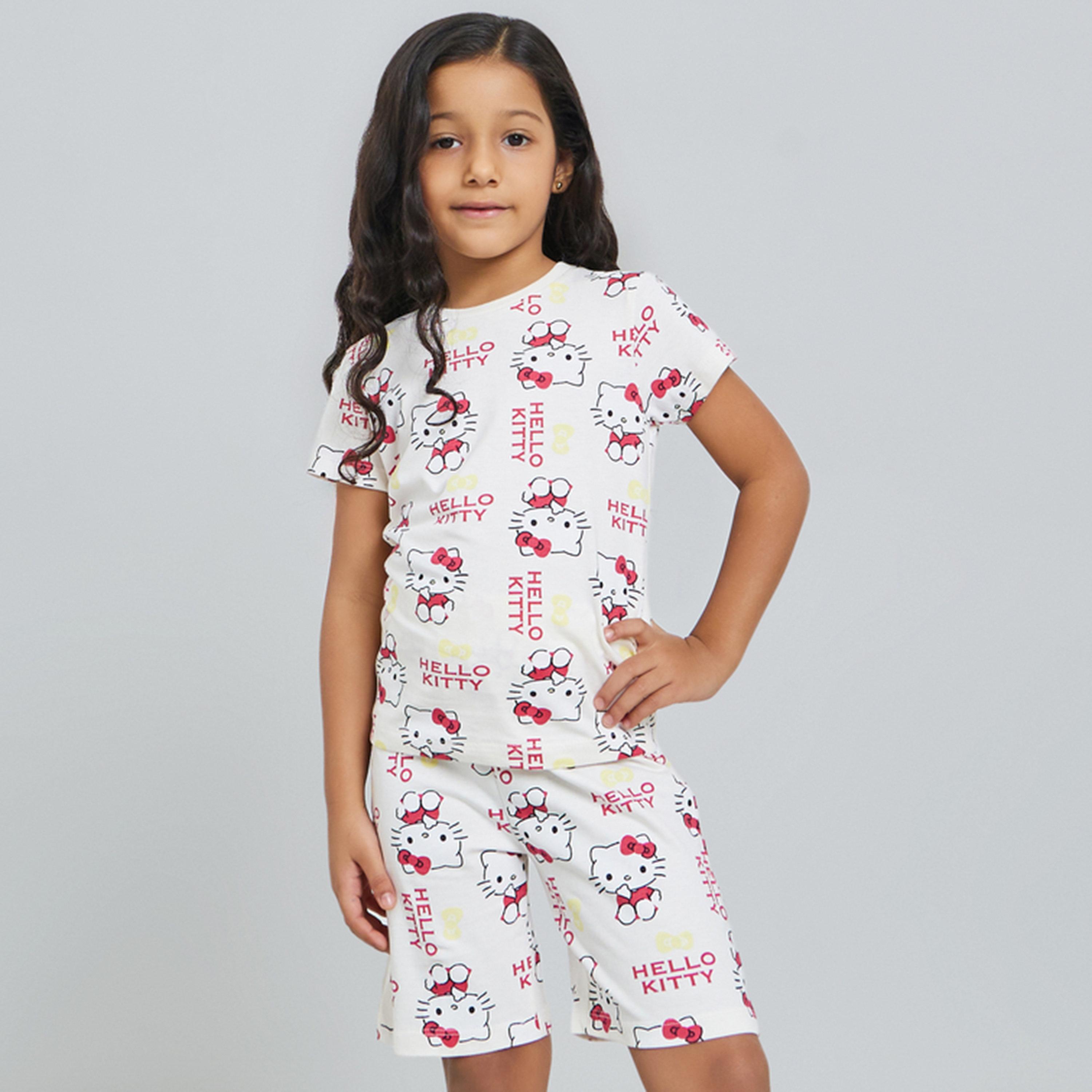 مجموعة من تيشيرت وشورت قطن هيلو كيتي للبنات-girls-clothing-setsandcoords-image-1