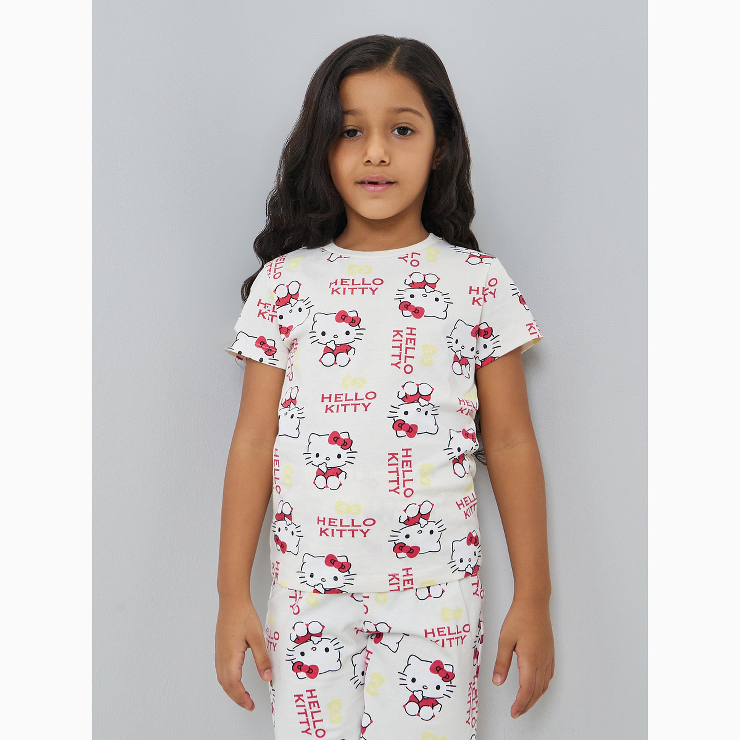 مجموعة من تيشيرت وشورت قطن هيلو كيتي للبنات-girls-clothing-setsandcoords-image-3