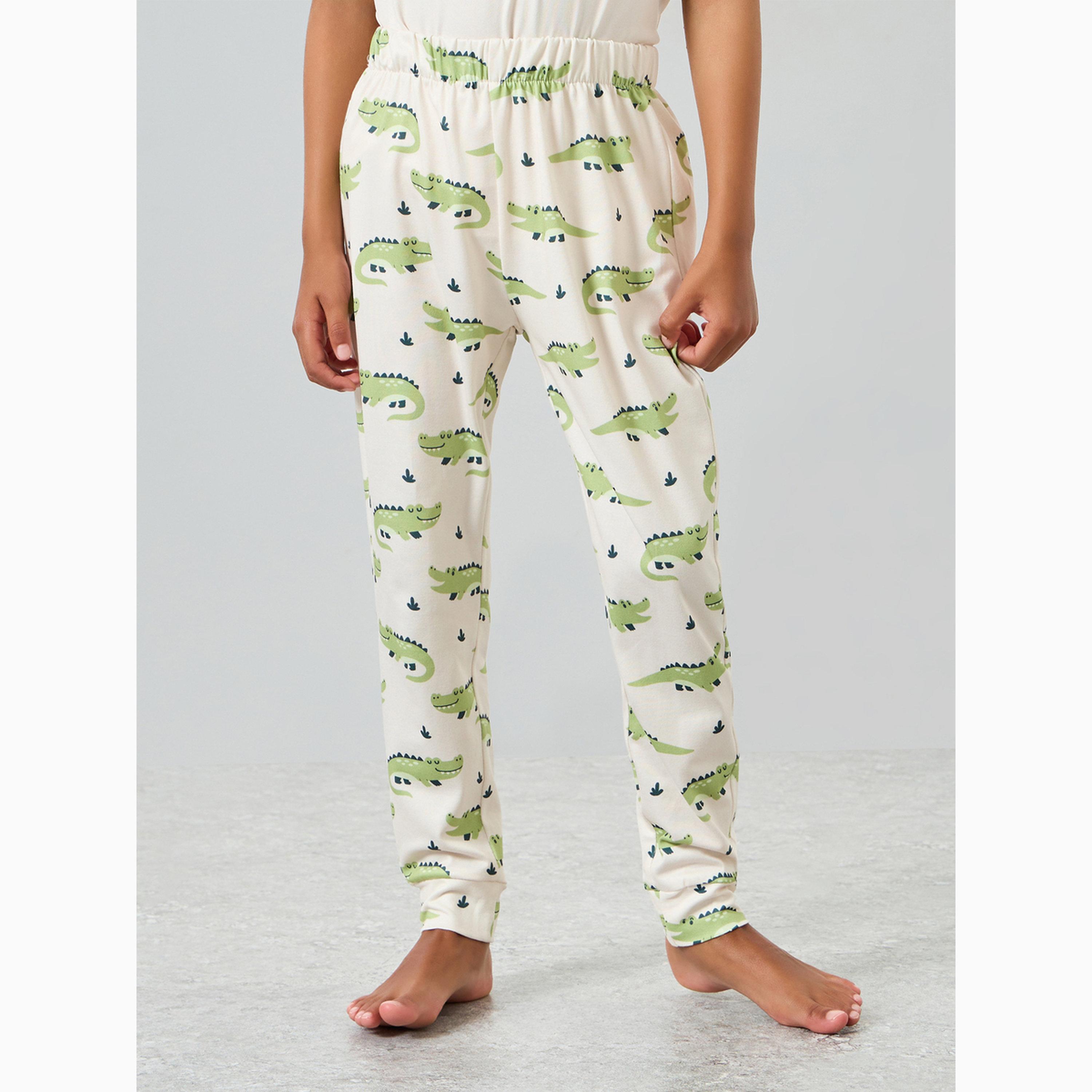 Styli Boys Graphic Print Short Sleeve T-Shirt with Pyjama Set-boys-clothing-nightwear-image-5