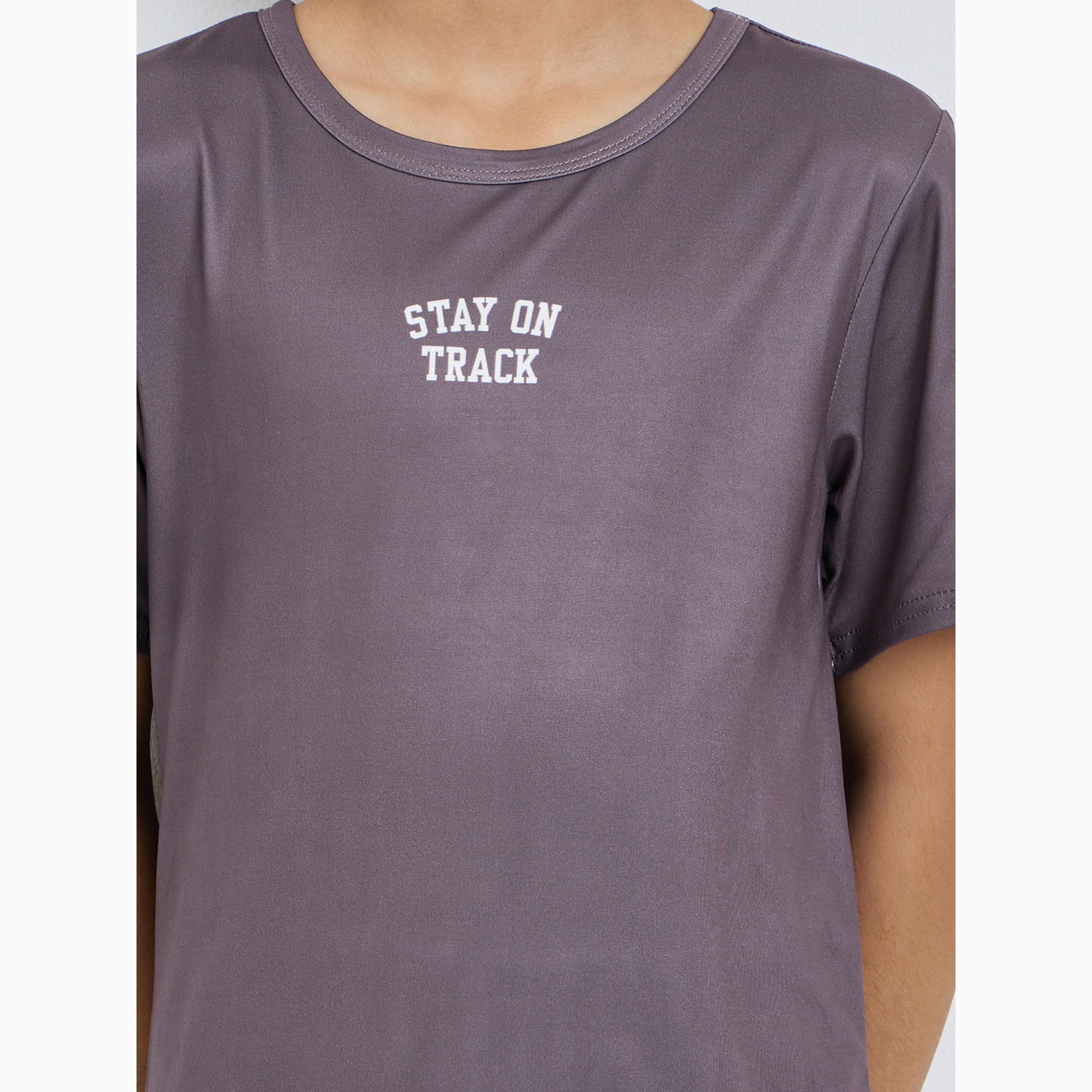 Styli Boys Slogan Print Short Sleeve T-Shirt and Checked Pyjama Set-girls-clothing-nightwear-image-4