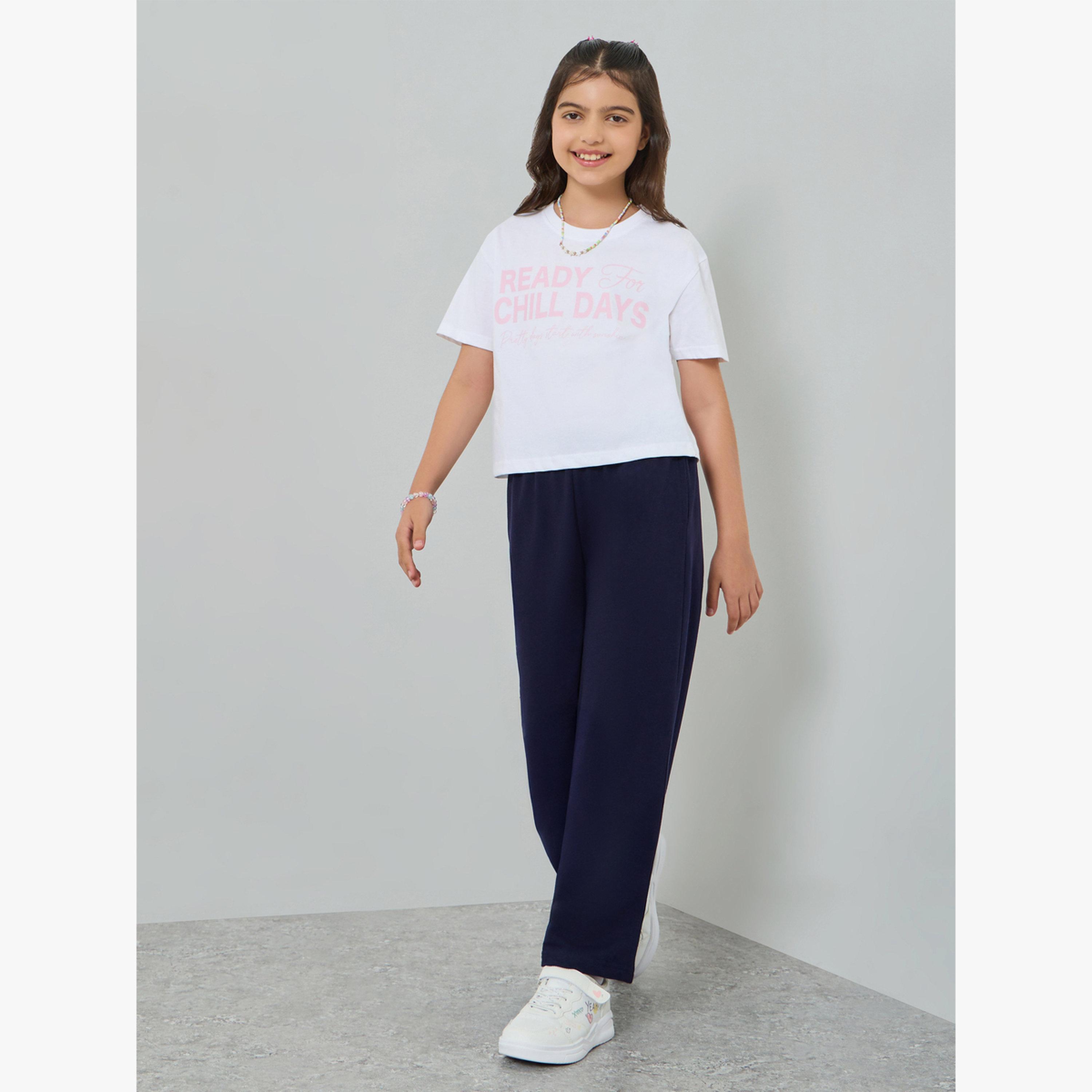 تيشيرت قصير بأكتاف منسدلة وطبعة شعار للفتيات-girls-clothing-tshirts-image-2