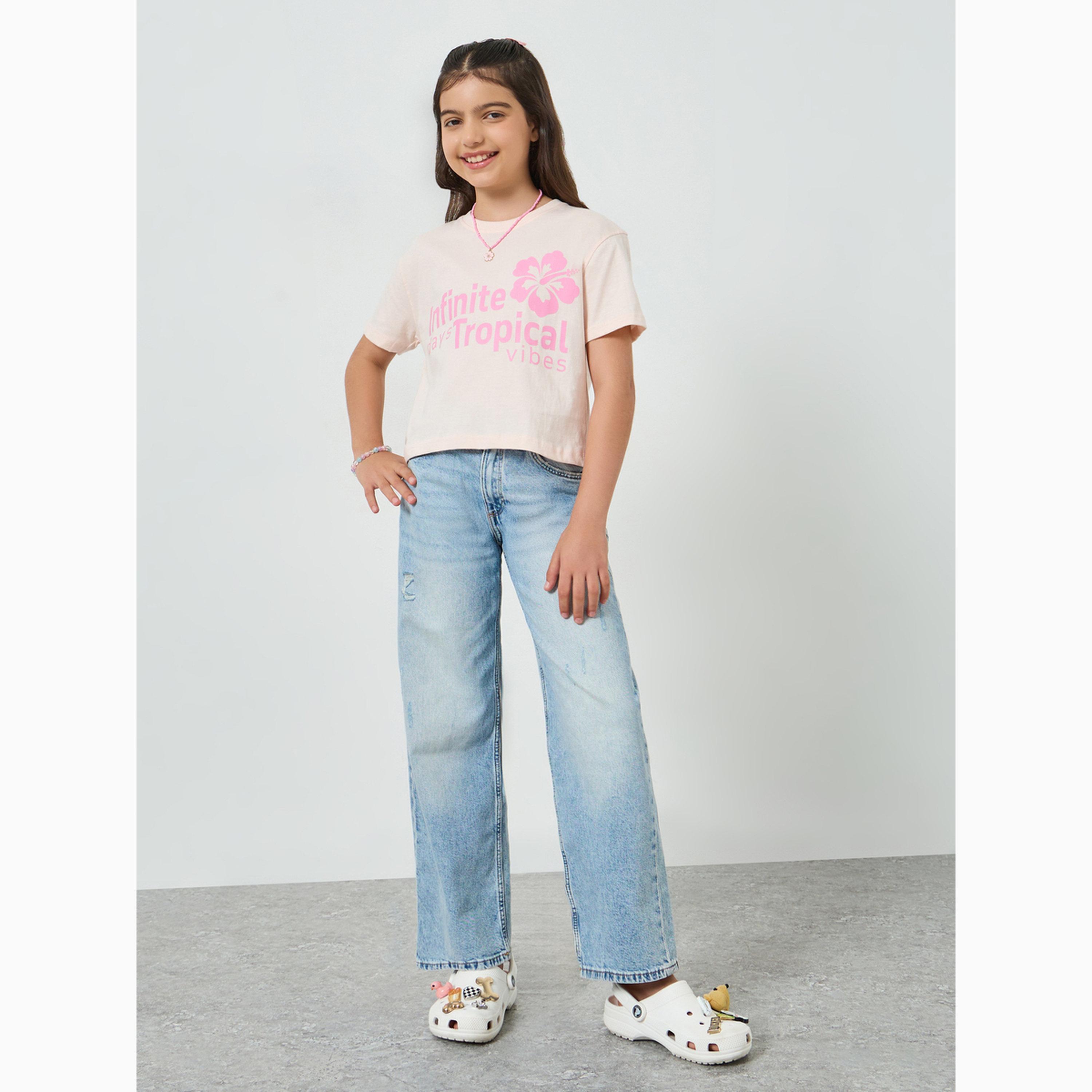 تيشيرت قصير بأكتاف منسدلة وطبعة جرافيك للفتيات-girls-clothing-tshirts-image-2