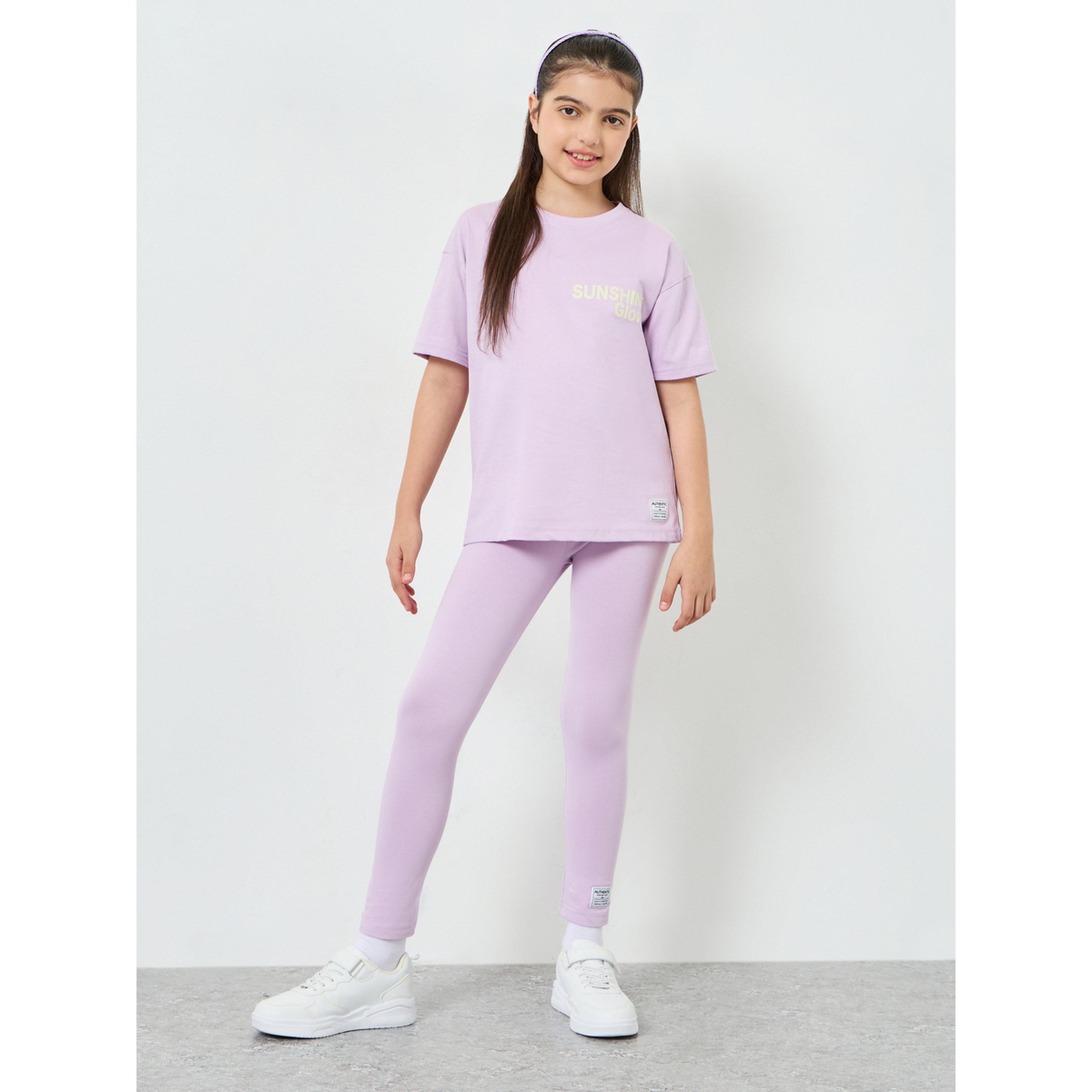 مجموعة من ليقنز وتيشيرت للبنات بطبعة جرافيك-girls-clothing-setsandcoords-image-1