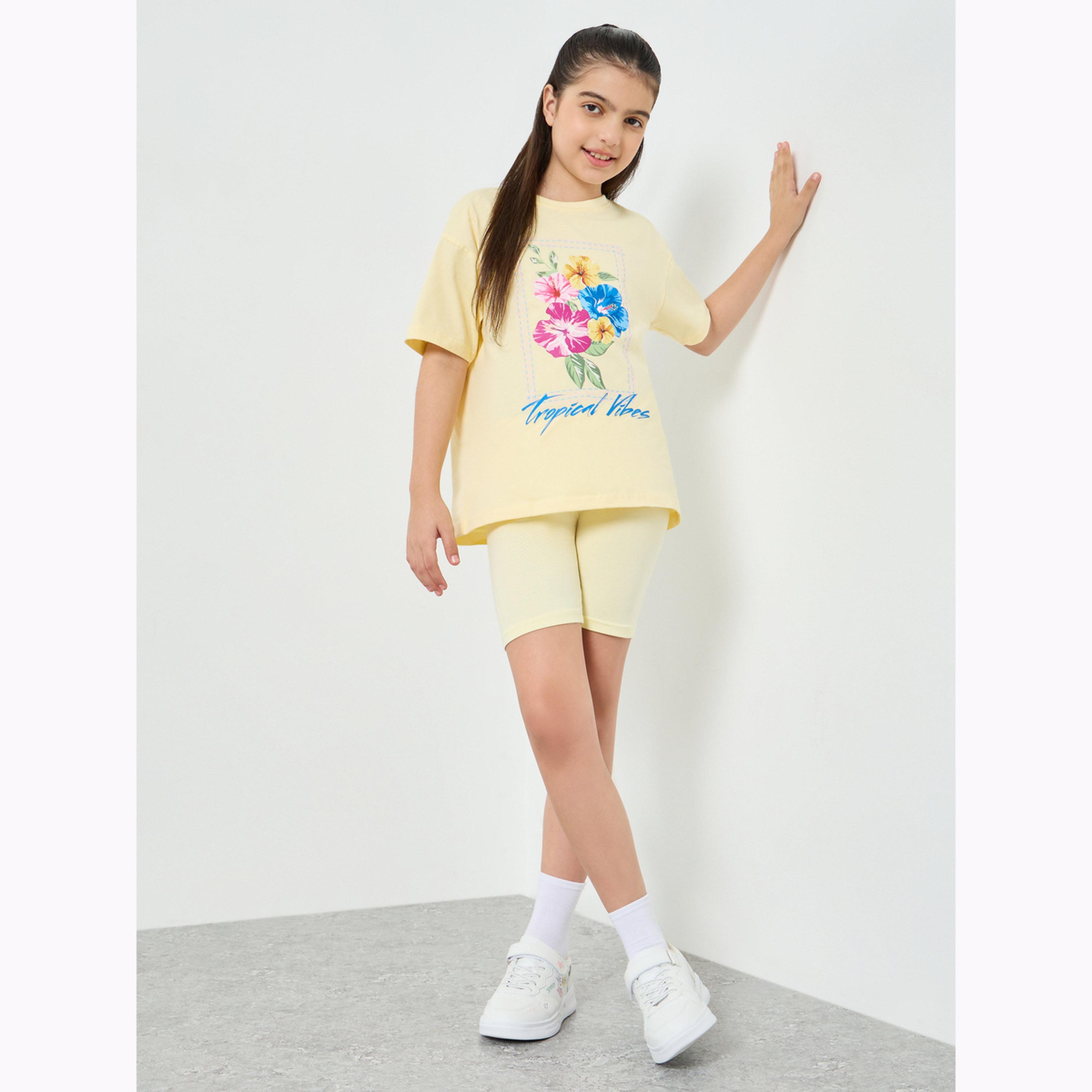 Styli Teen Girls Oversized T-Shirt and Cycling Shorts Set-girls-clothing-setsandcoords-image-2