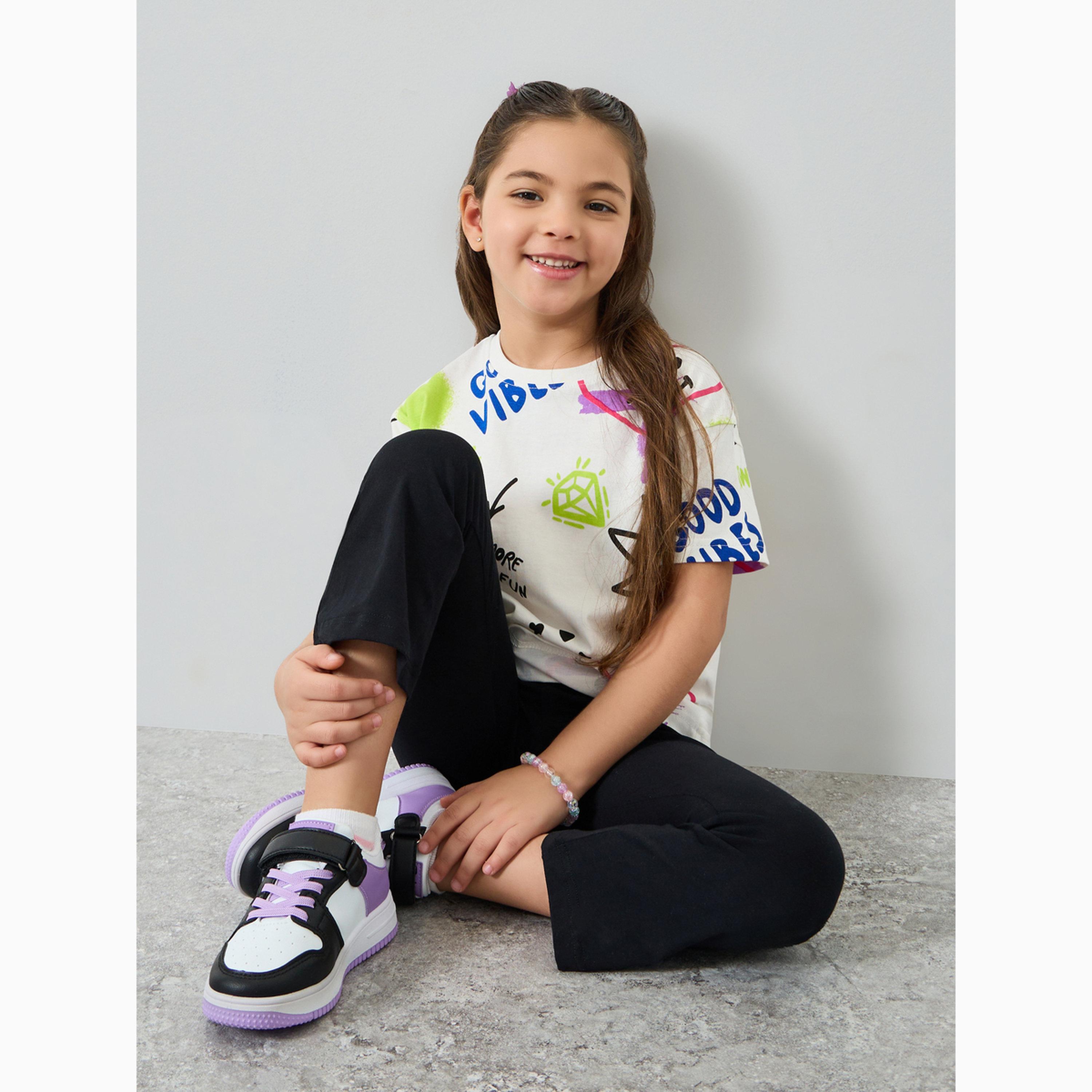 مجموعة من ليقنز بحافة واسعة وتيشيرت للبنات بطبعة جرافيك-girls-clothing-setsandcoords-image-2