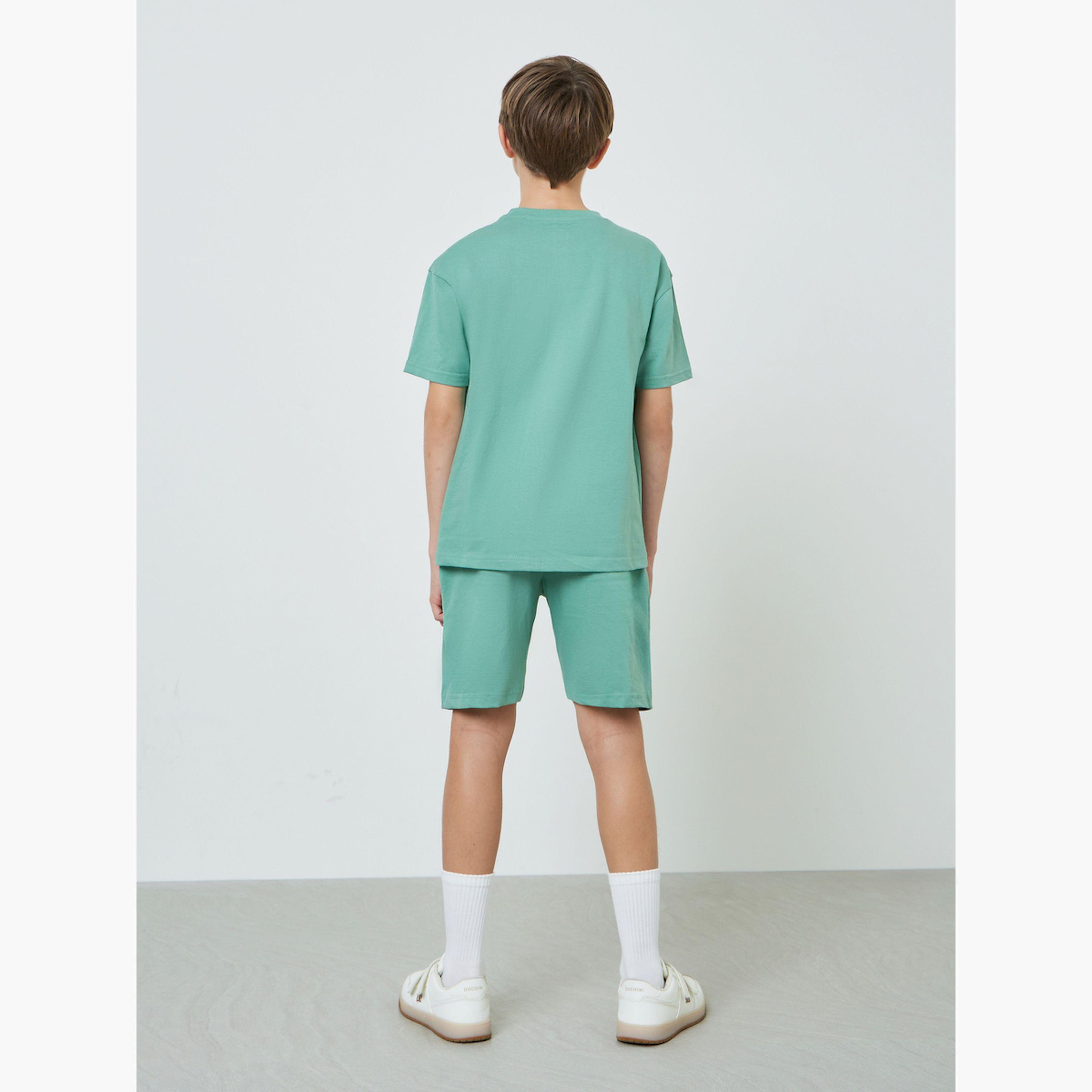 مجموعة من شورت وتيشيرت بقصة واسعة جداً للأولاد-boys-clothing-setsandcoords-image-3