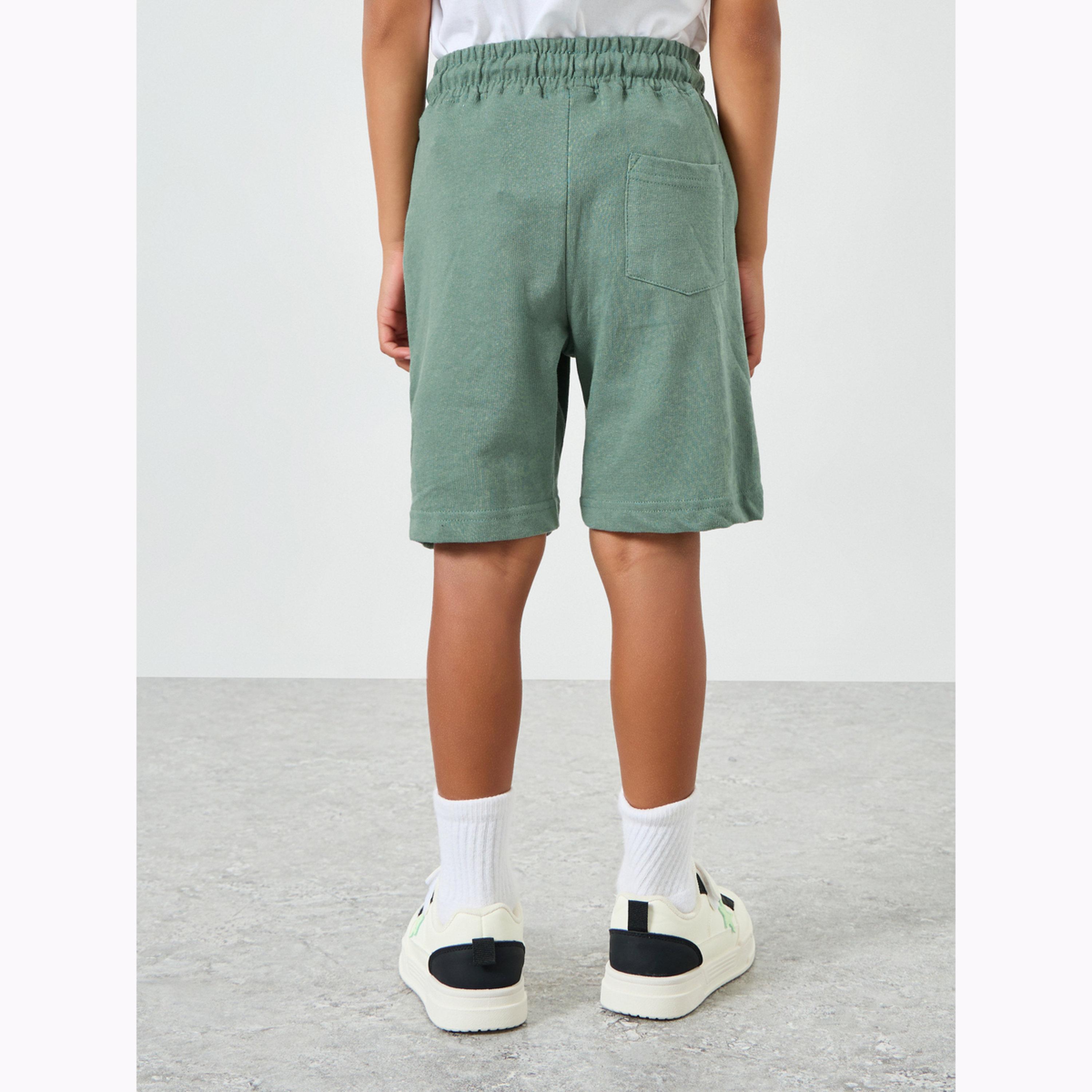 شورت مطبع وتفاصيل ثنيات للأولاد-boys-clothing-bottoms-shorts-image-4