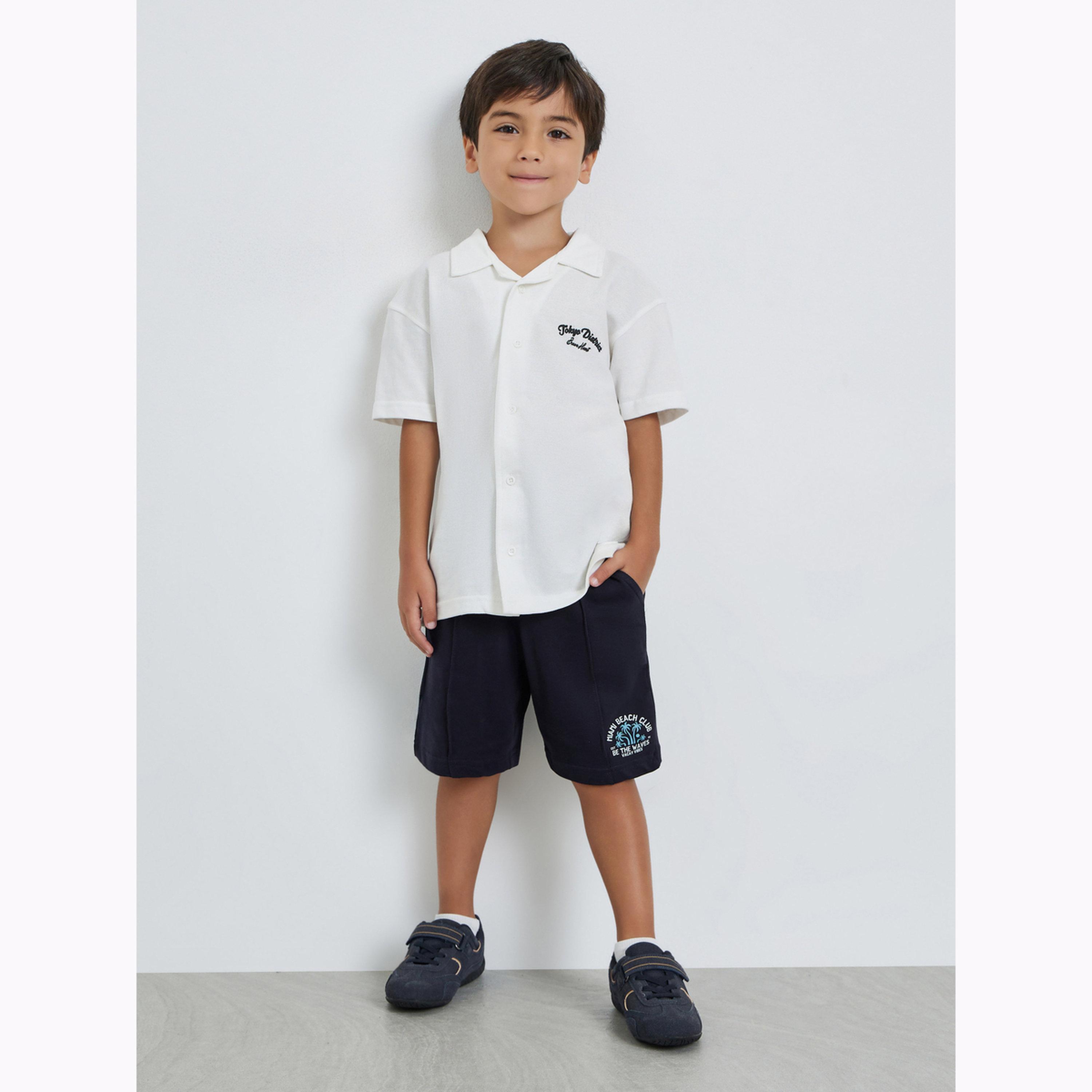 Styli Boys Placement Printed Shorts with Pintuck Detail-boys-clothing-bottoms-shorts-image-2