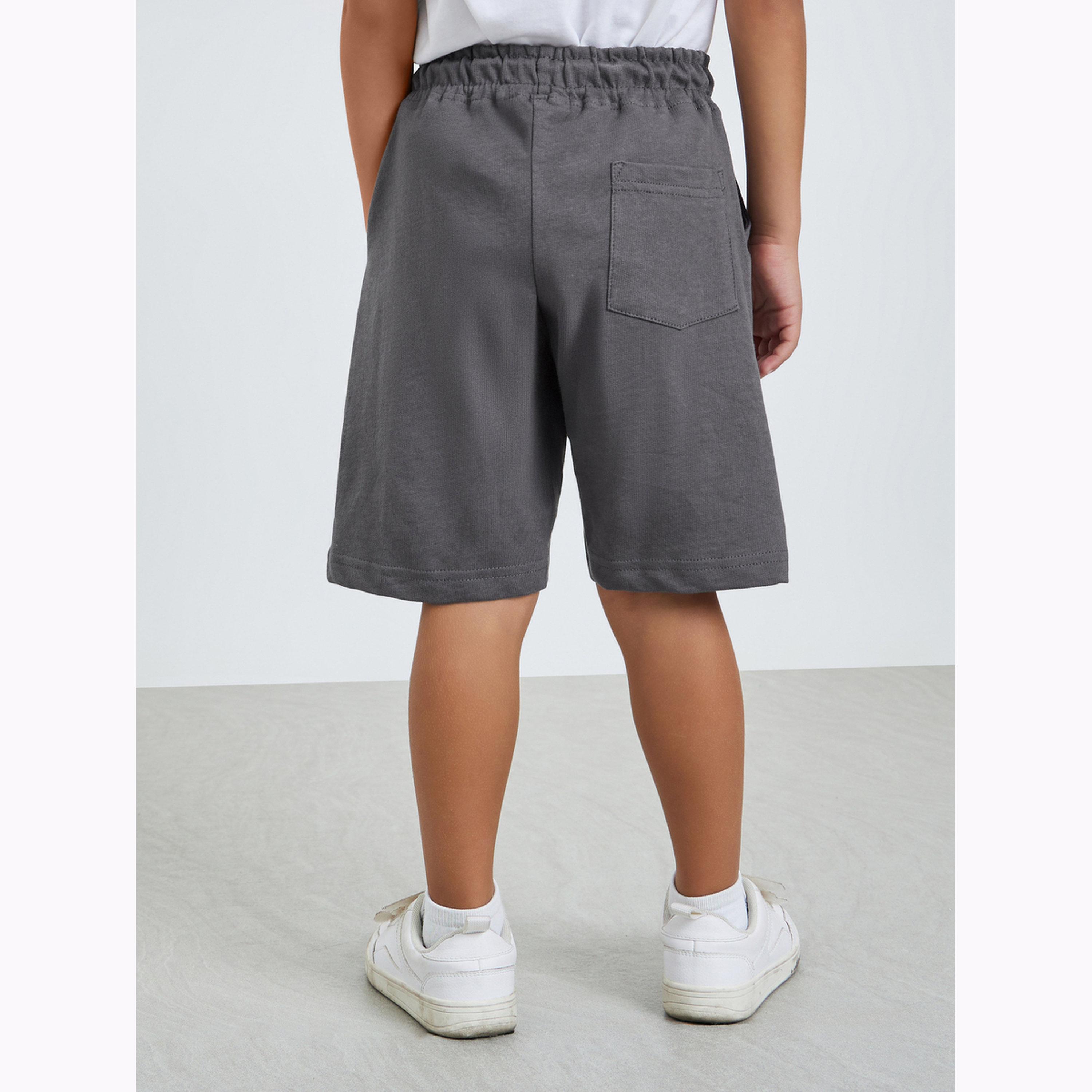 Styli Boys Solid Drawstring Waist Shorts with Badge Detail-boys-clothing-bottoms-shorts-image-4