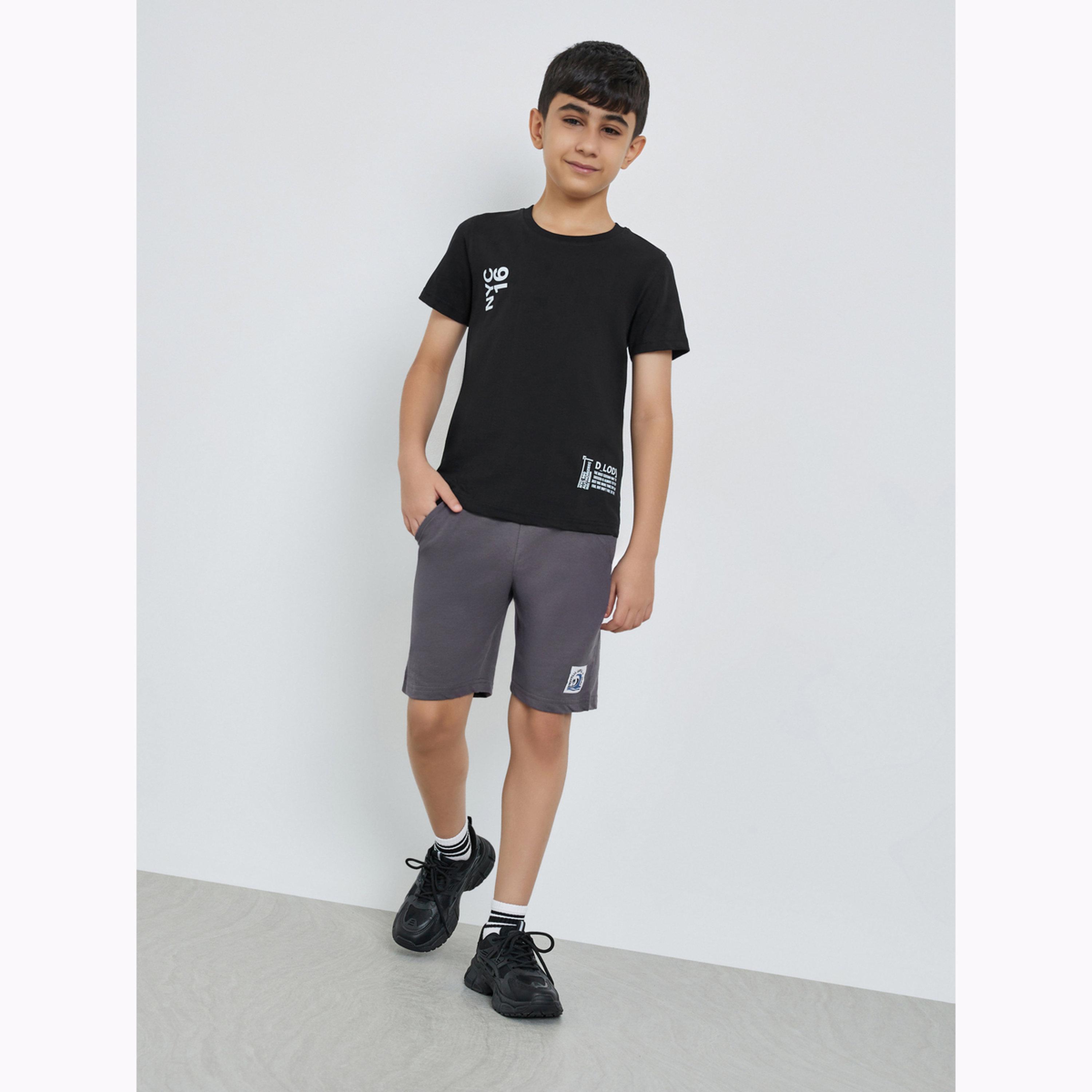Styli Boys Solid Drawstring Waist Shorts with Badge Detail-boys-clothing-bottoms-shorts-image-2