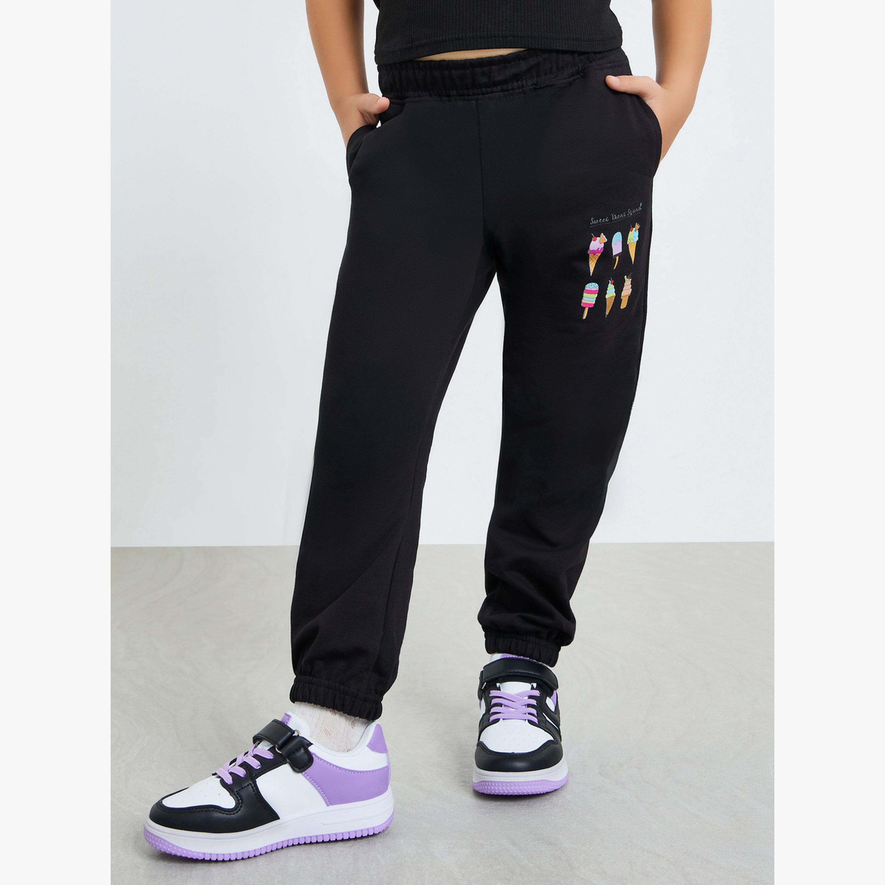 جوغر قطن بطبعة جرافيك للبنات-girls-clothing-bottoms-joggersandtrackpants-image-1