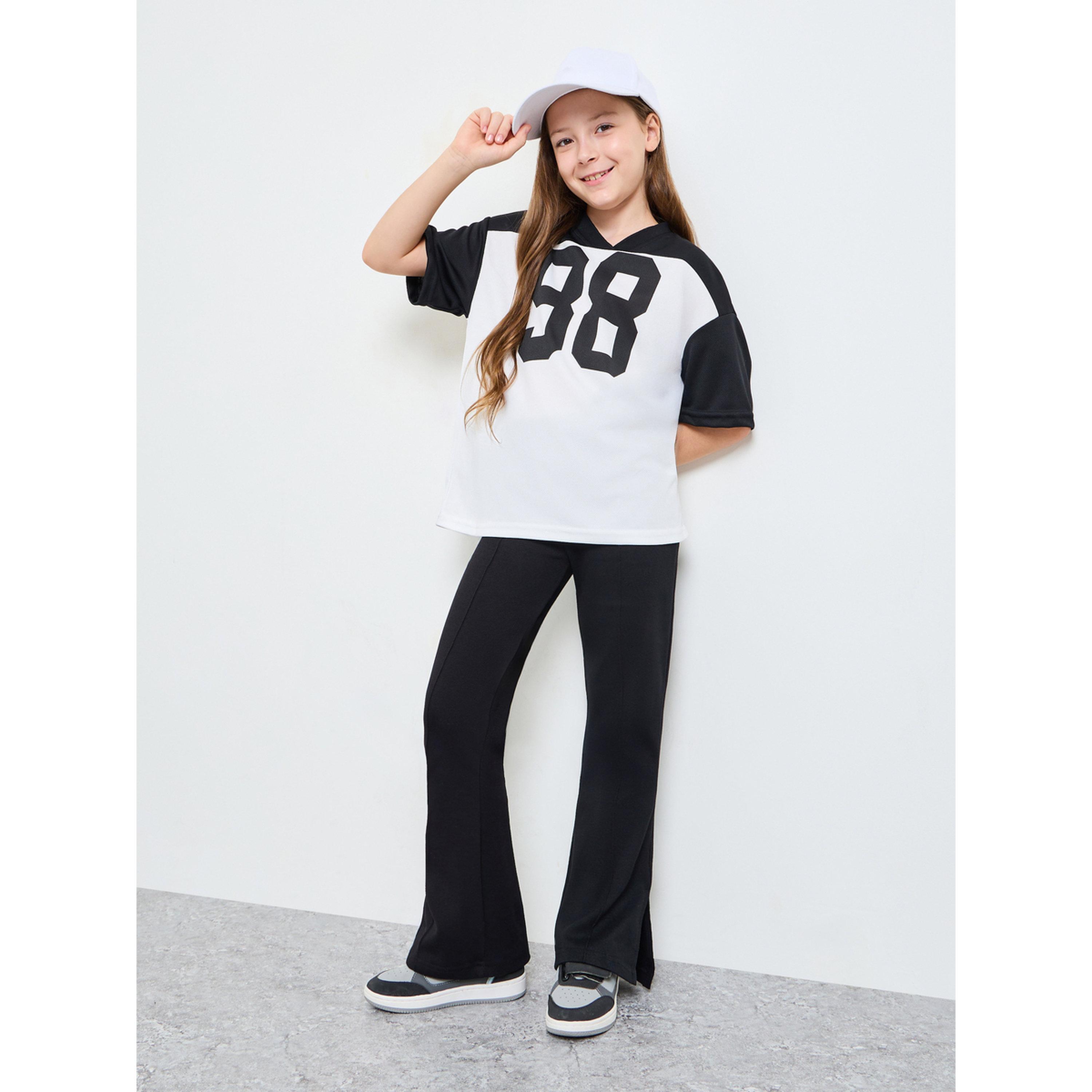 Styli Teen Girls Black Solid Side Slit Knitted Fit and Flare Leggings-girls-clothing-bottoms-leggings-image-2