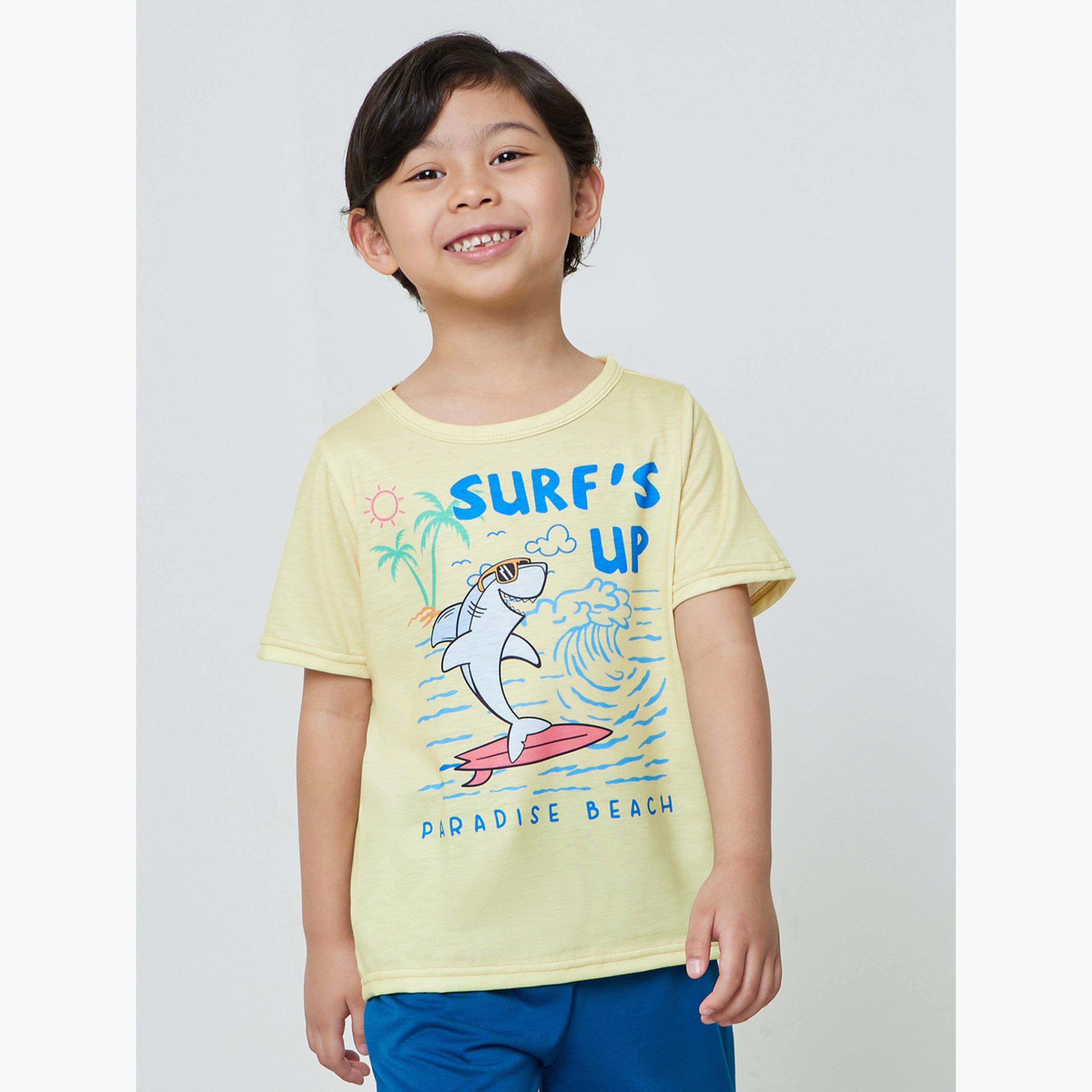 طقم من شورت وتيشيرت مطبوع بتصميم قرش-boys-clothing-setsandcoords-image-3