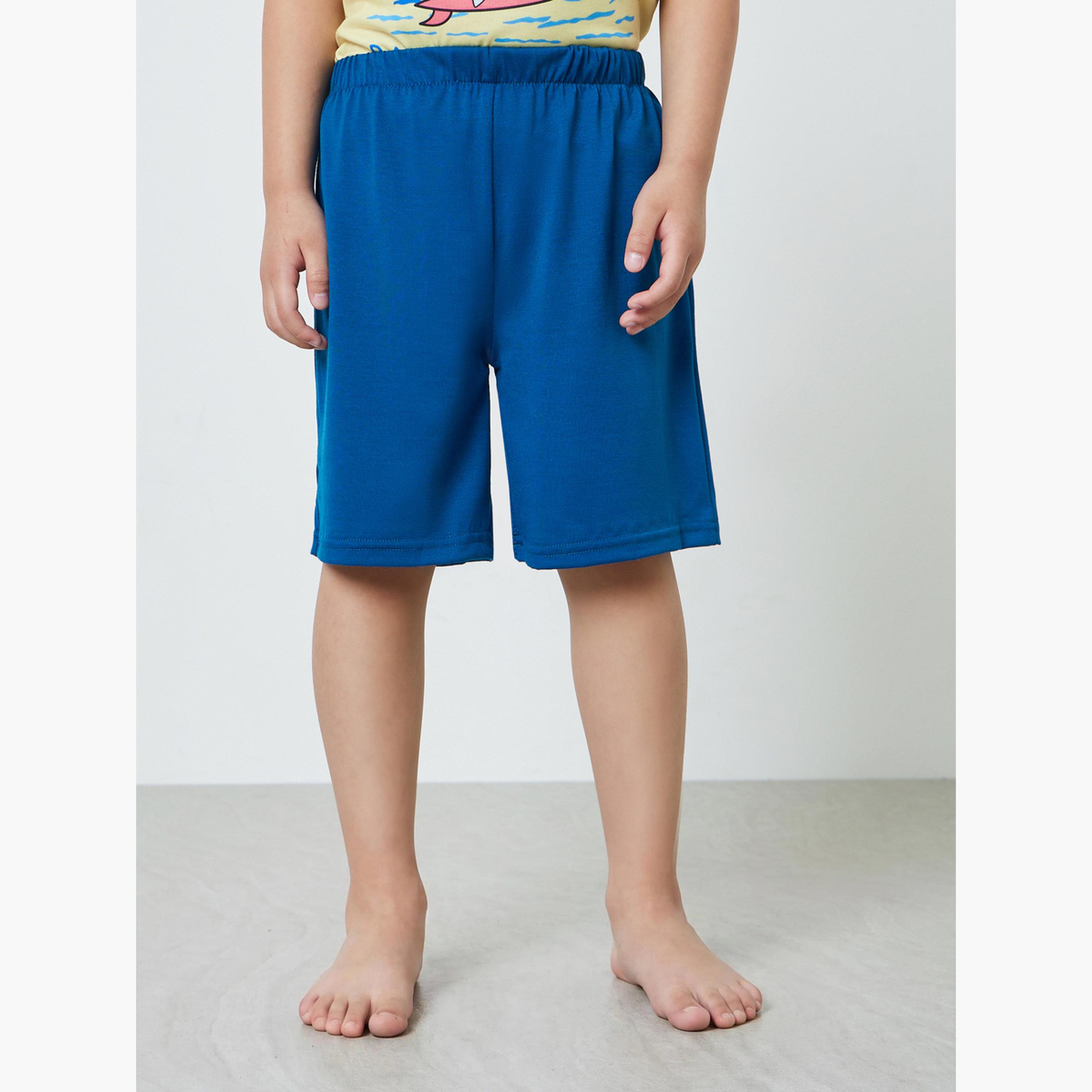 طقم من شورت وتيشيرت مطبوع بتصميم قرش-boys-clothing-setsandcoords-image-5