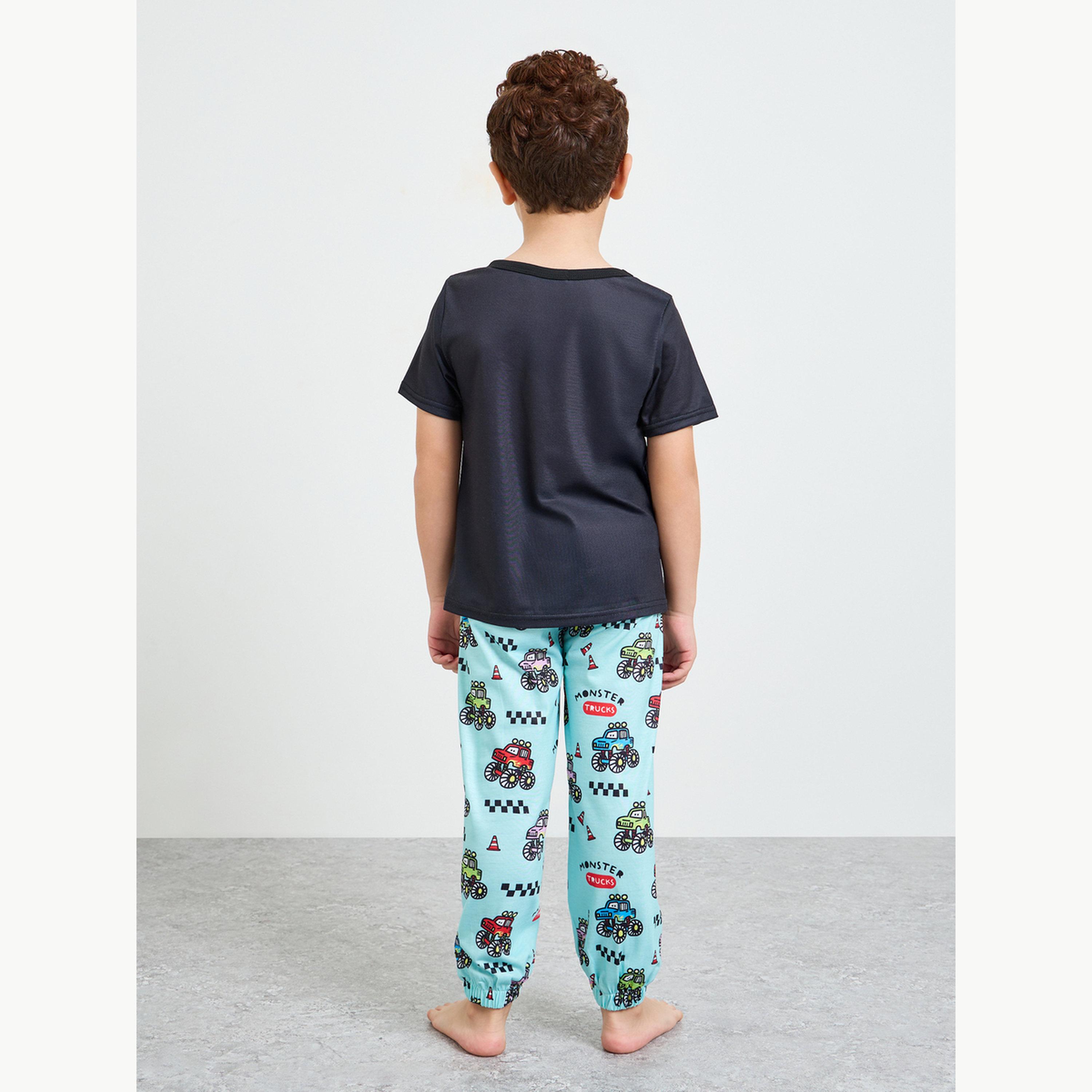 Styli Boys Graphic Print T-Shirt and Cuffed Pyjama Set-boys-clothing-nightwear-image-3