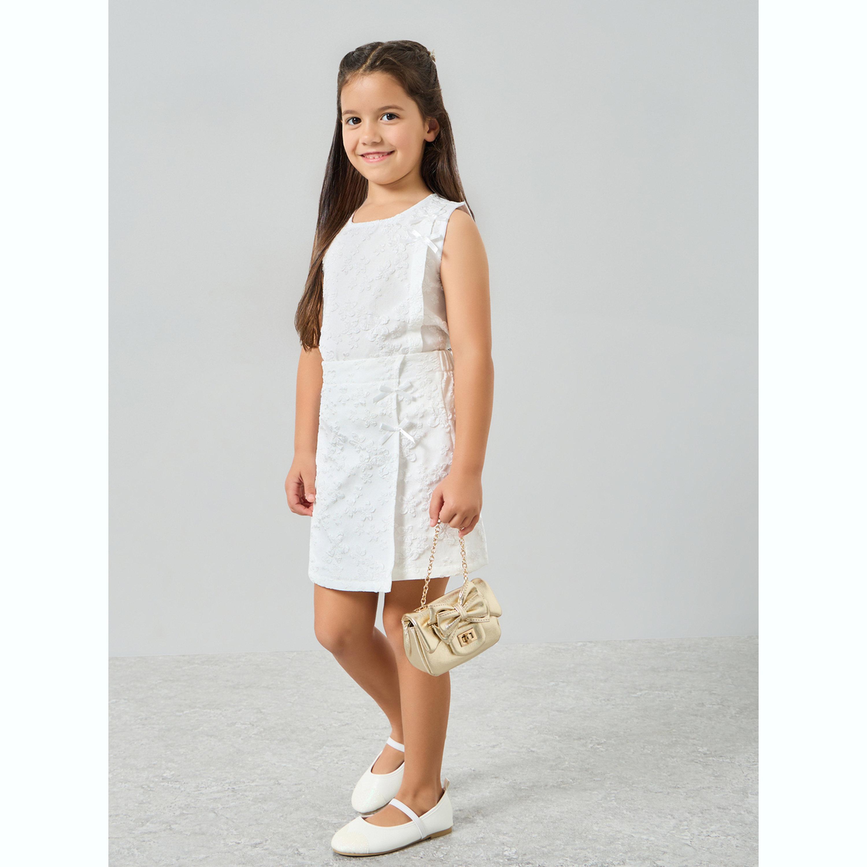 مجموعة للبنات من تنورة شورت وبلوزة جاكار-girls-clothing-setsandcoords-image-2