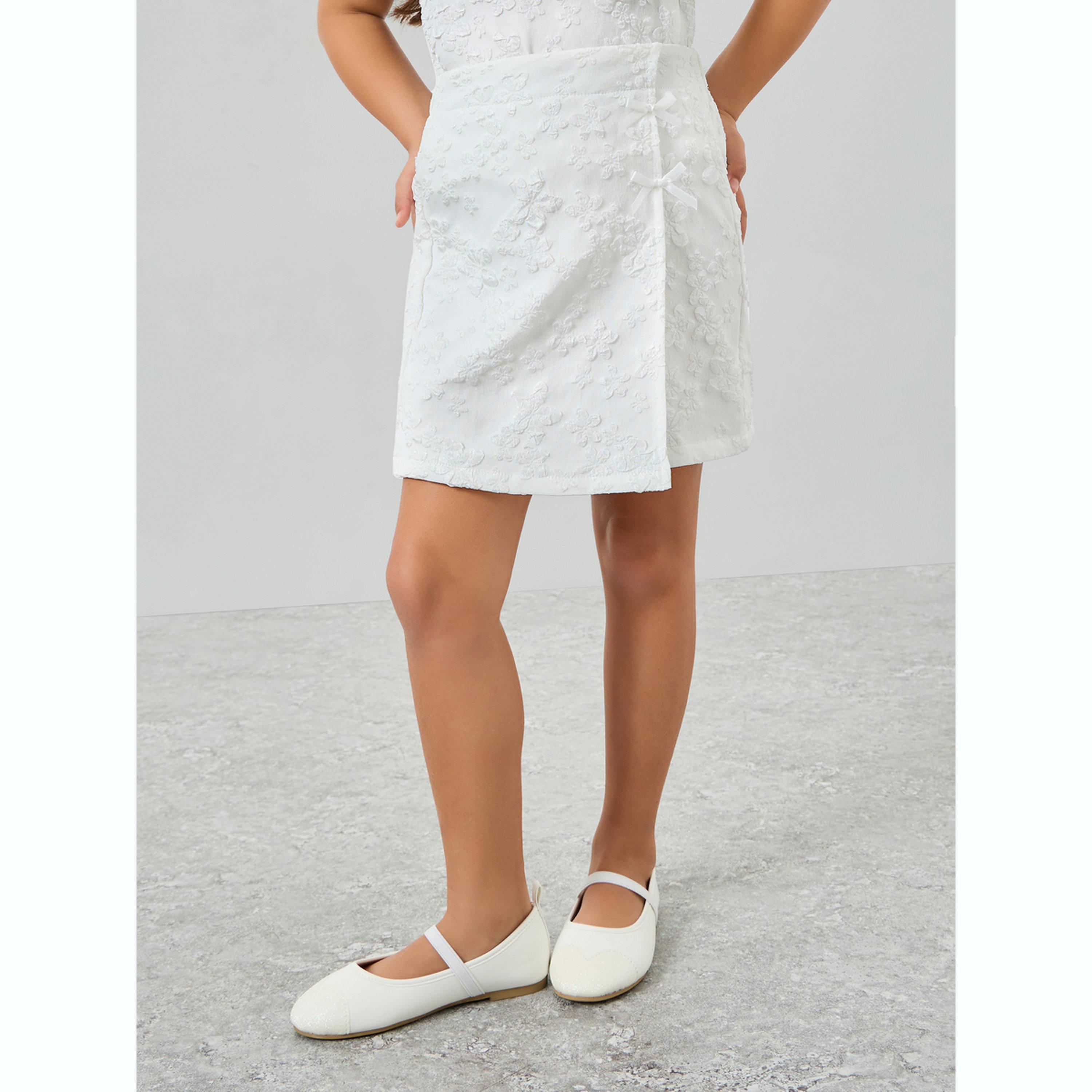 مجموعة للبنات من تنورة شورت وبلوزة جاكار-girls-clothing-setsandcoords-image-4