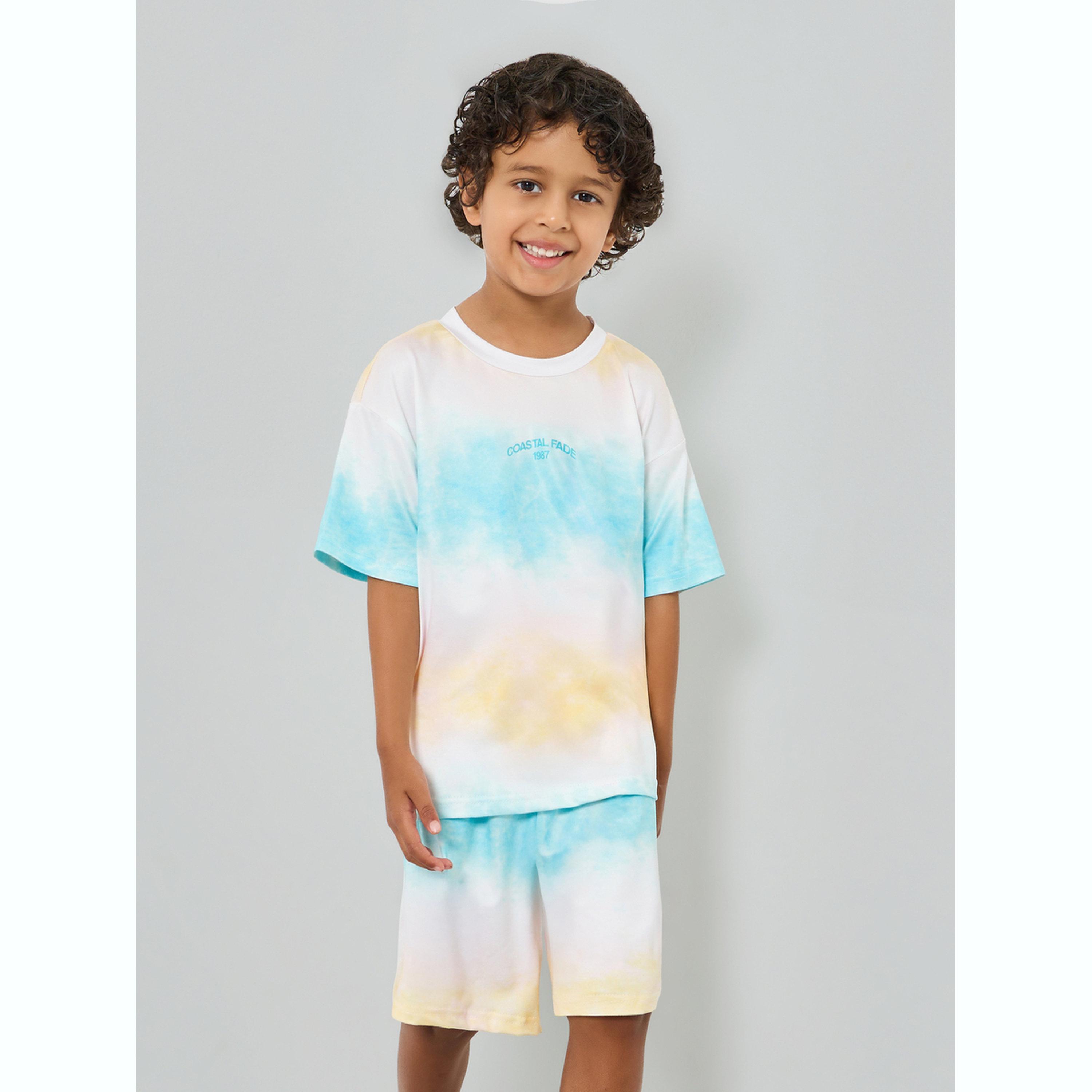 مجموعة للأولاد من شورت وتيشيرت مريح بطبعات تاي داي-boys-clothing-setsandcoords-image-1