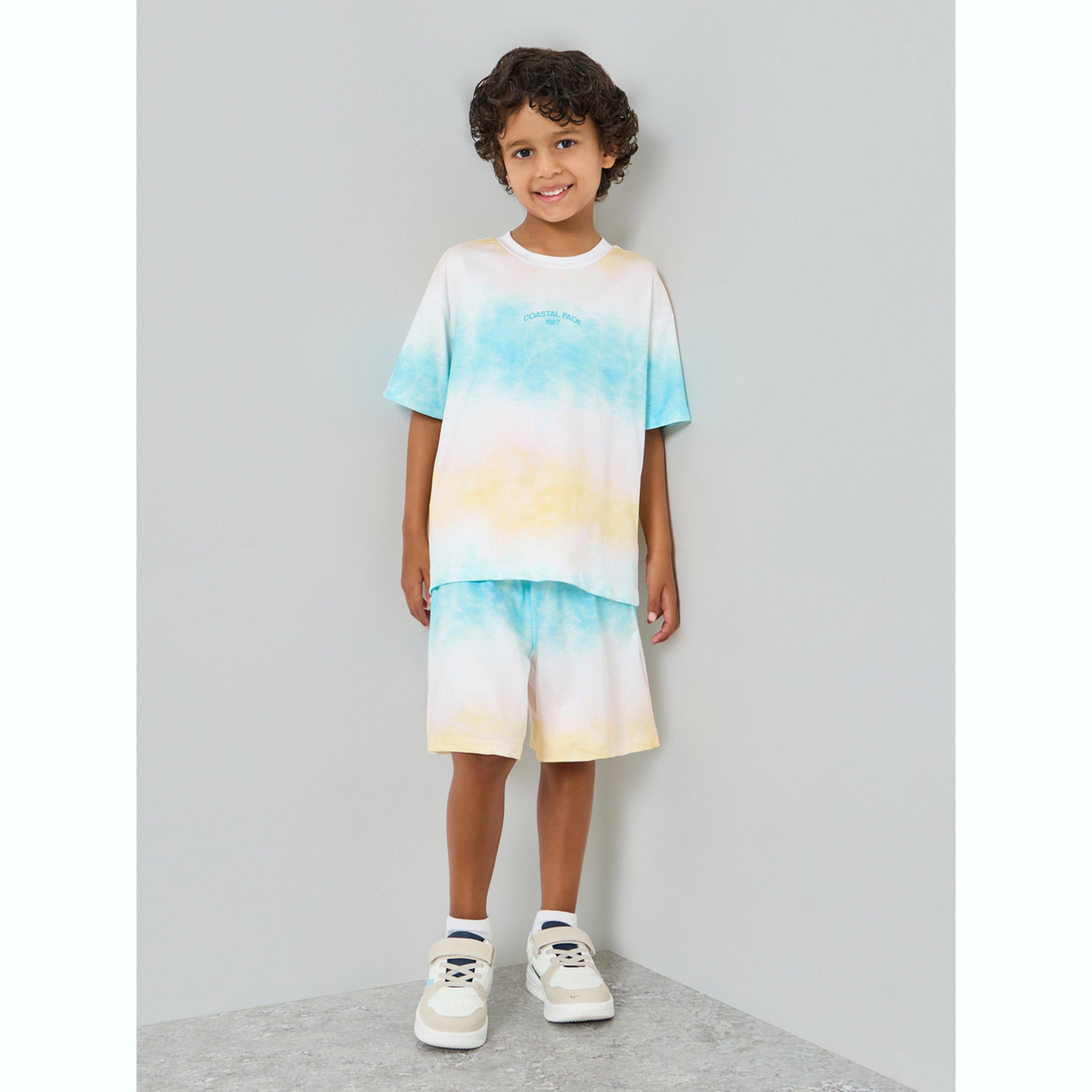 مجموعة للأولاد من شورت وتيشيرت مريح بطبعات تاي داي-boys-clothing-setsandcoords-image-2