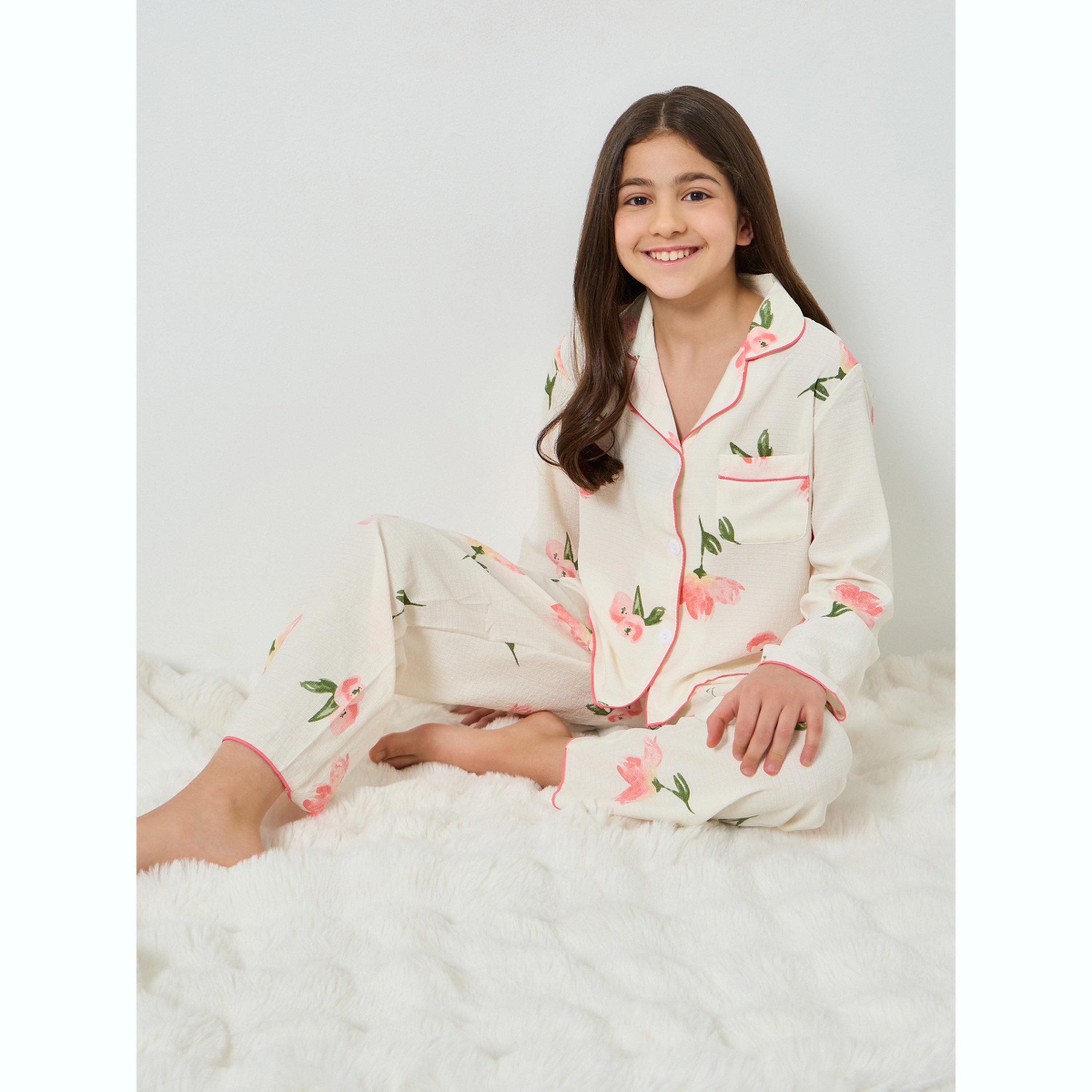 طقم بيجاما من بنطال وبلوزة بنقشة الزهور-girls-clothing-nightwear-image-2
