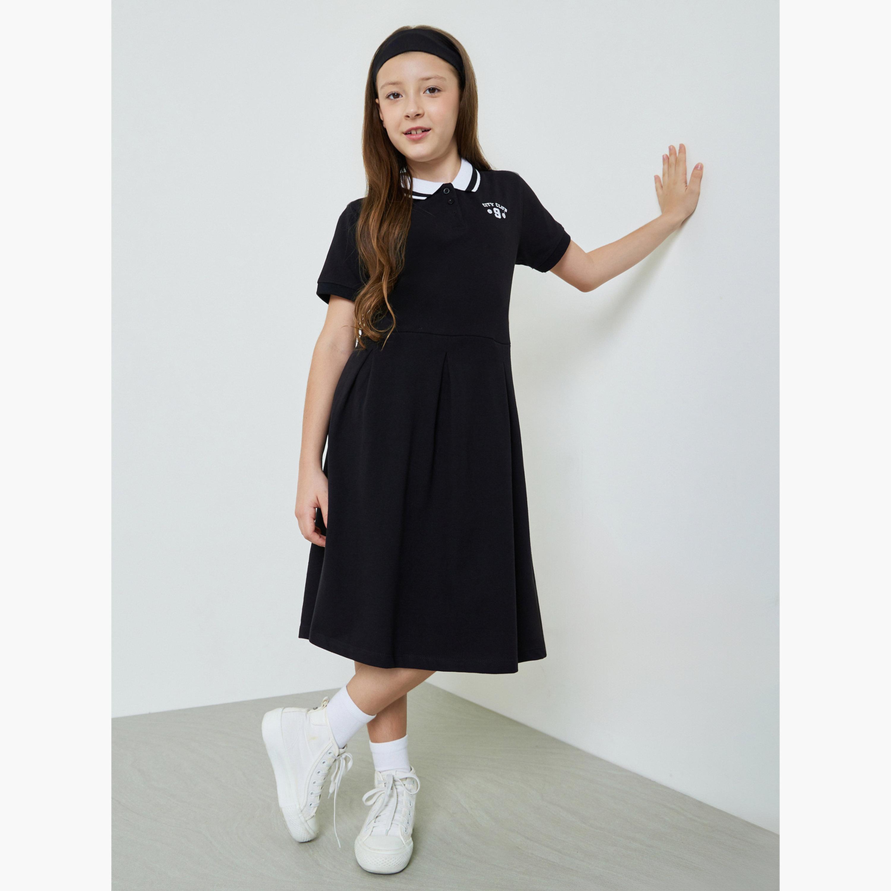 فستان بياقة بولو وتفاصيل صغيرة مُطرّزة-girls-clothing-dressesandjumpsuits-image-2