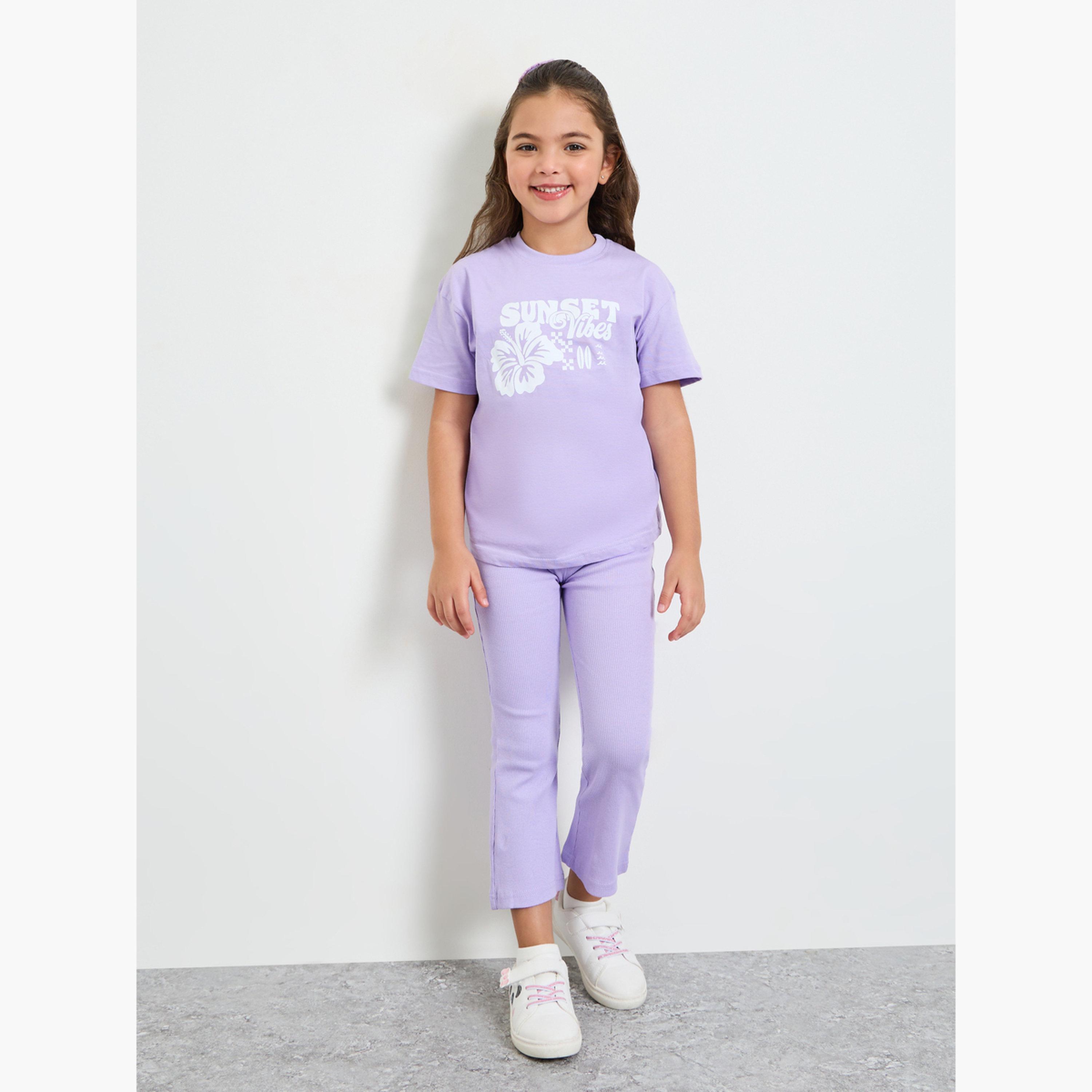Styli Girls Graphic Print Oversized T-Shirt and Leggings Set-girls-clothing-setsandcoords-image-1