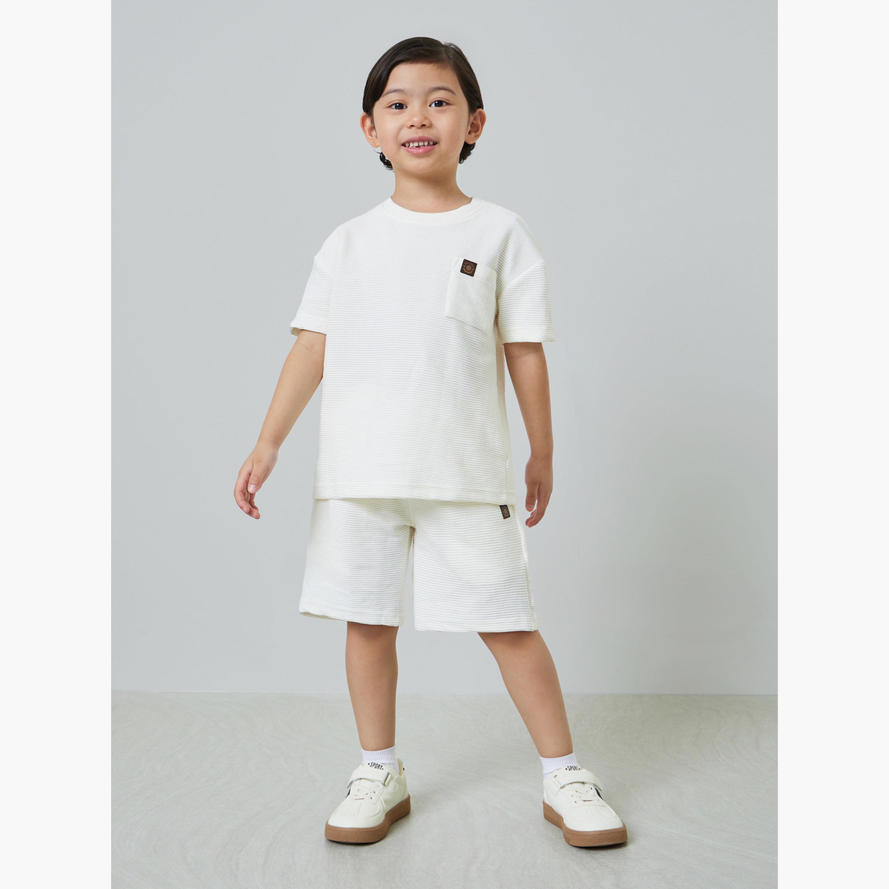 Styli Boys Textured Oversized T-Shirt and Shorts Set-boys-clothing-setsandcoords-image-2