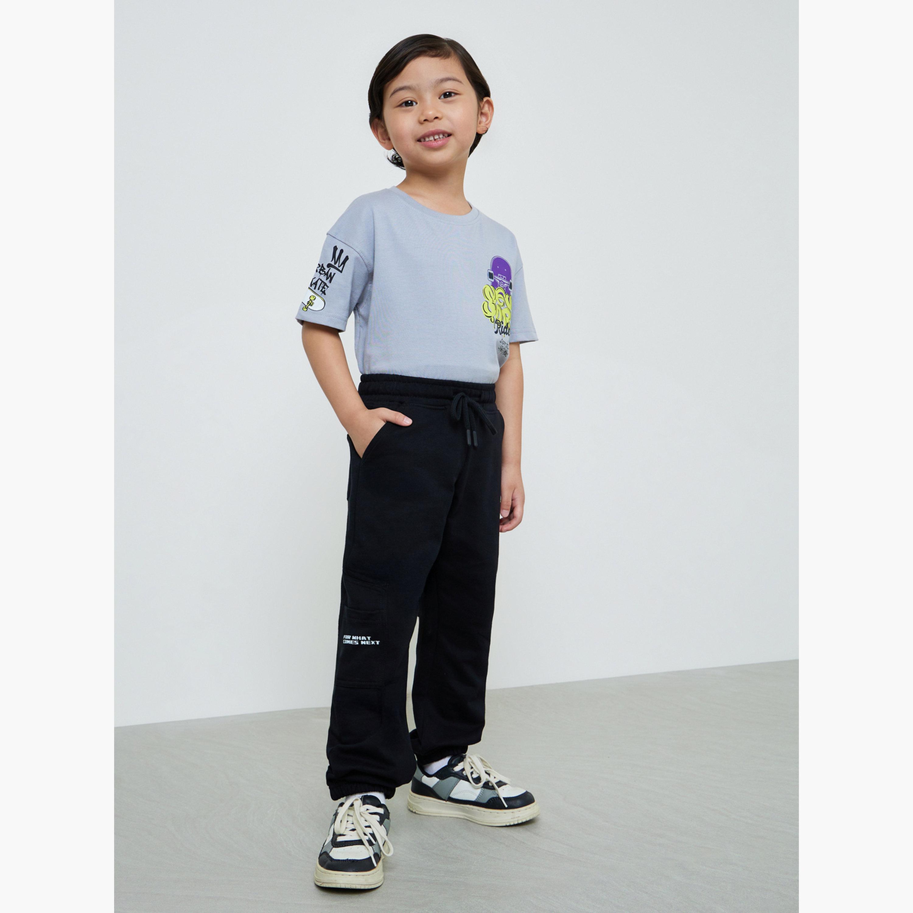Styli Kids Black Cotton Joggers with Pocket Detail-boys-clothing-bottoms-joggersandtrackpants-image-2