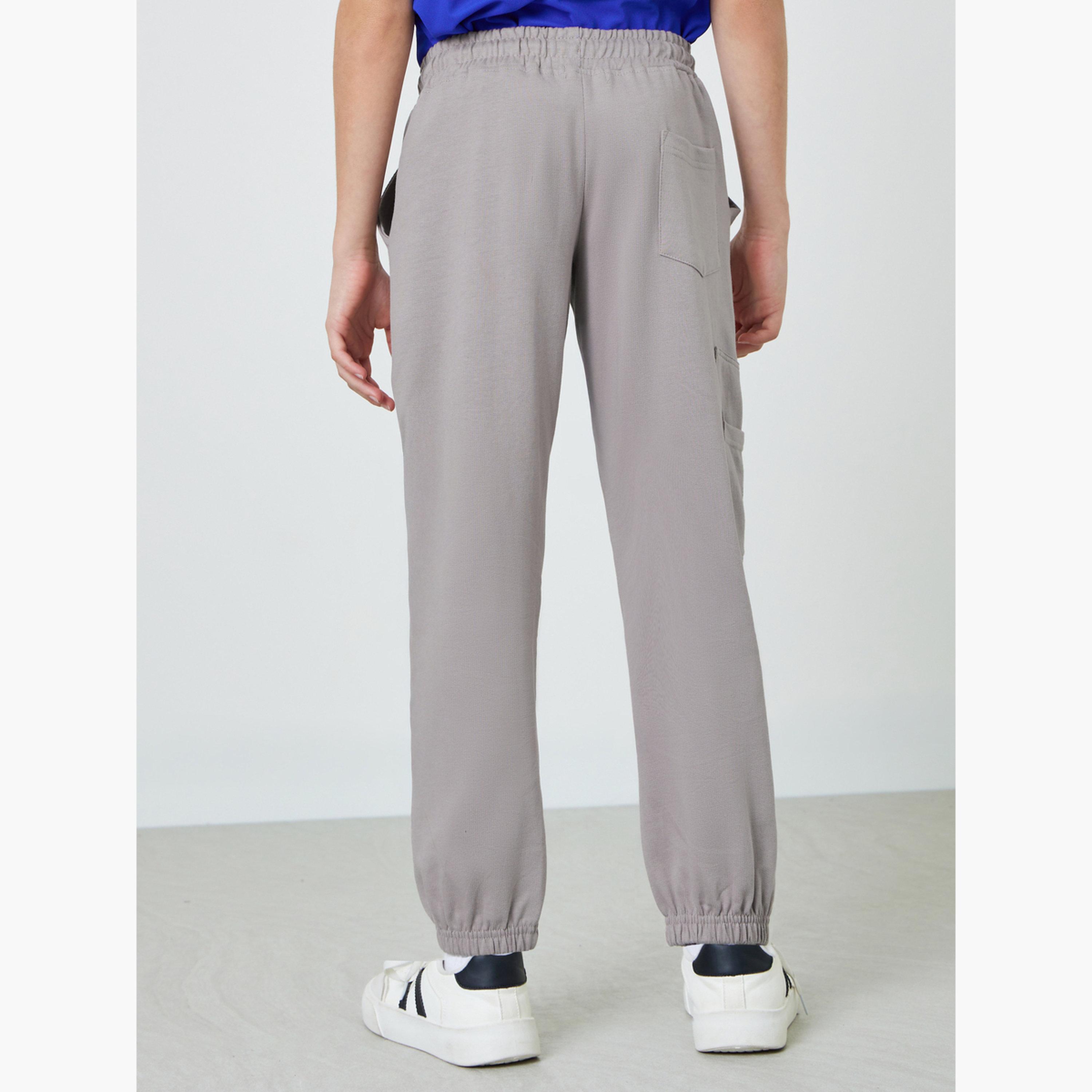 جوغر سادة مع جيب-boys-clothing-bottoms-joggersandtrackpants-image-4