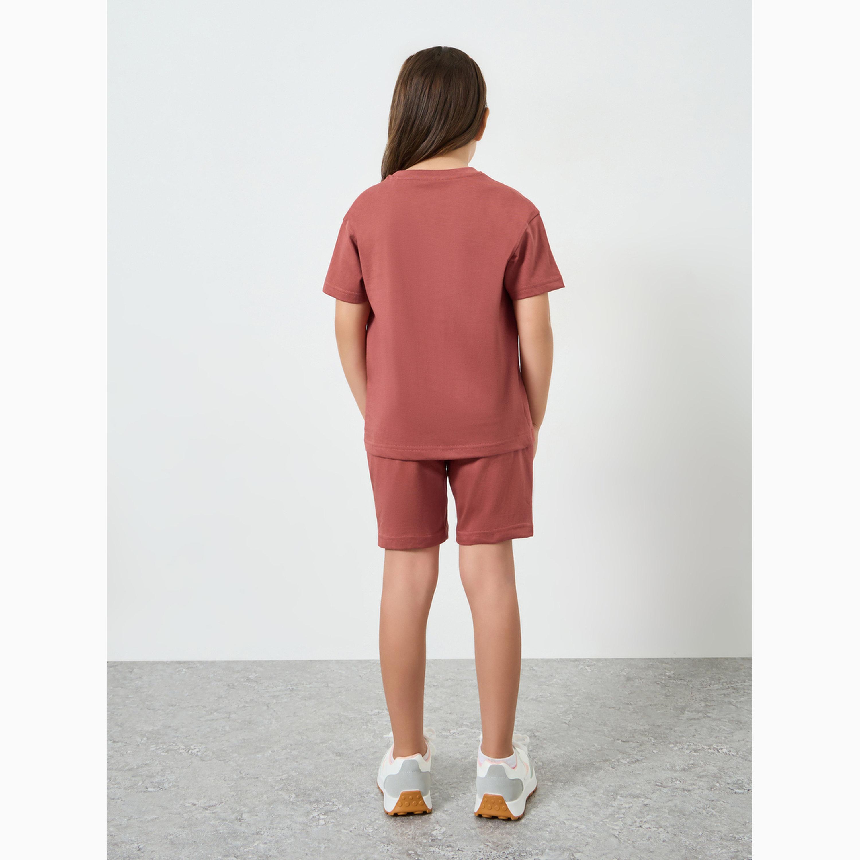 طقم قطني للبنات تي شيرت بياقة مستديرة مع شورت-girls-clothing-setsandcoords-image-3