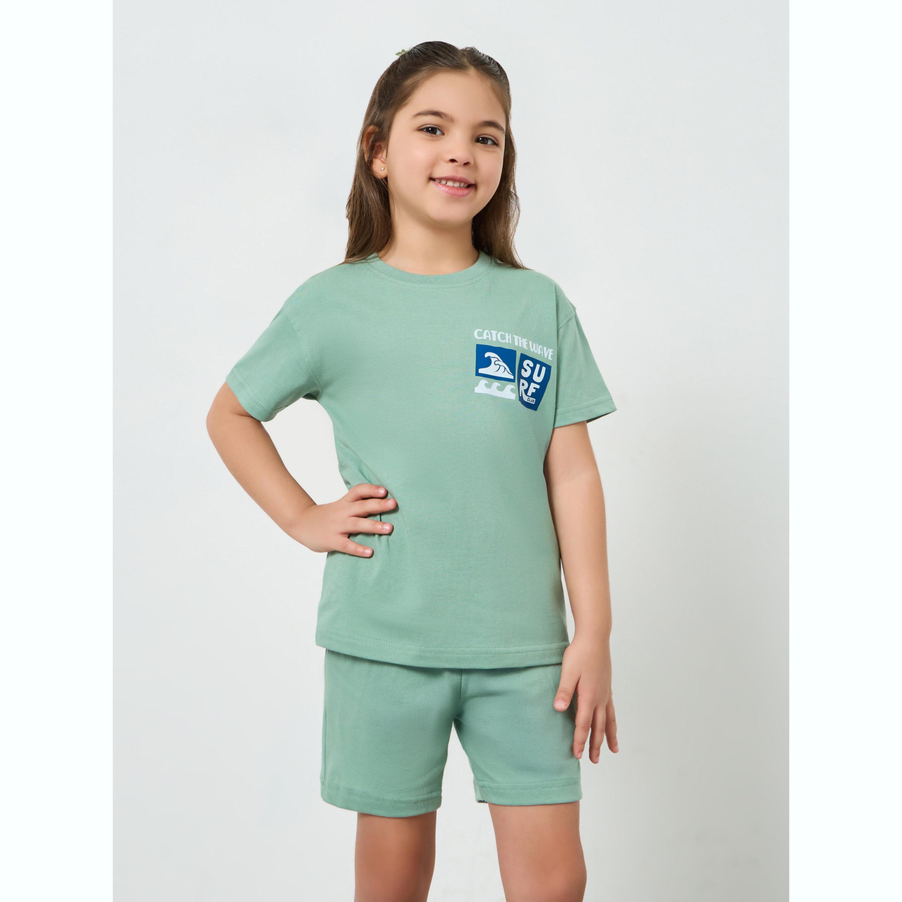 مجموعة من شورت وتيشيرت بطبعة جرافيك سيرف للبنات-girls-clothing-setsandcoords-image-1