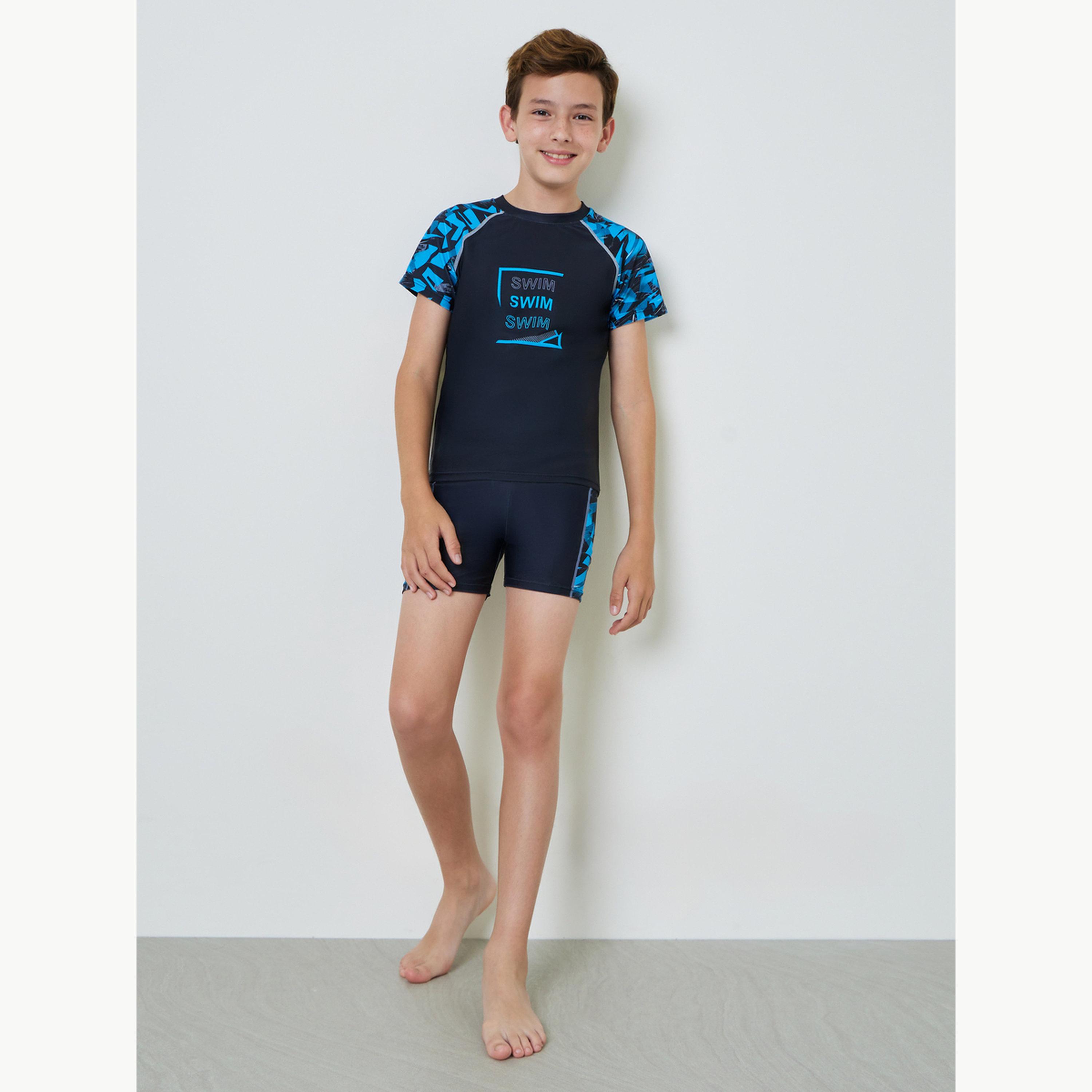طقم سباحة من 3 - تيشيرت وشورت مع كاب للأولاد-boys-clothing-swimwear-image-3