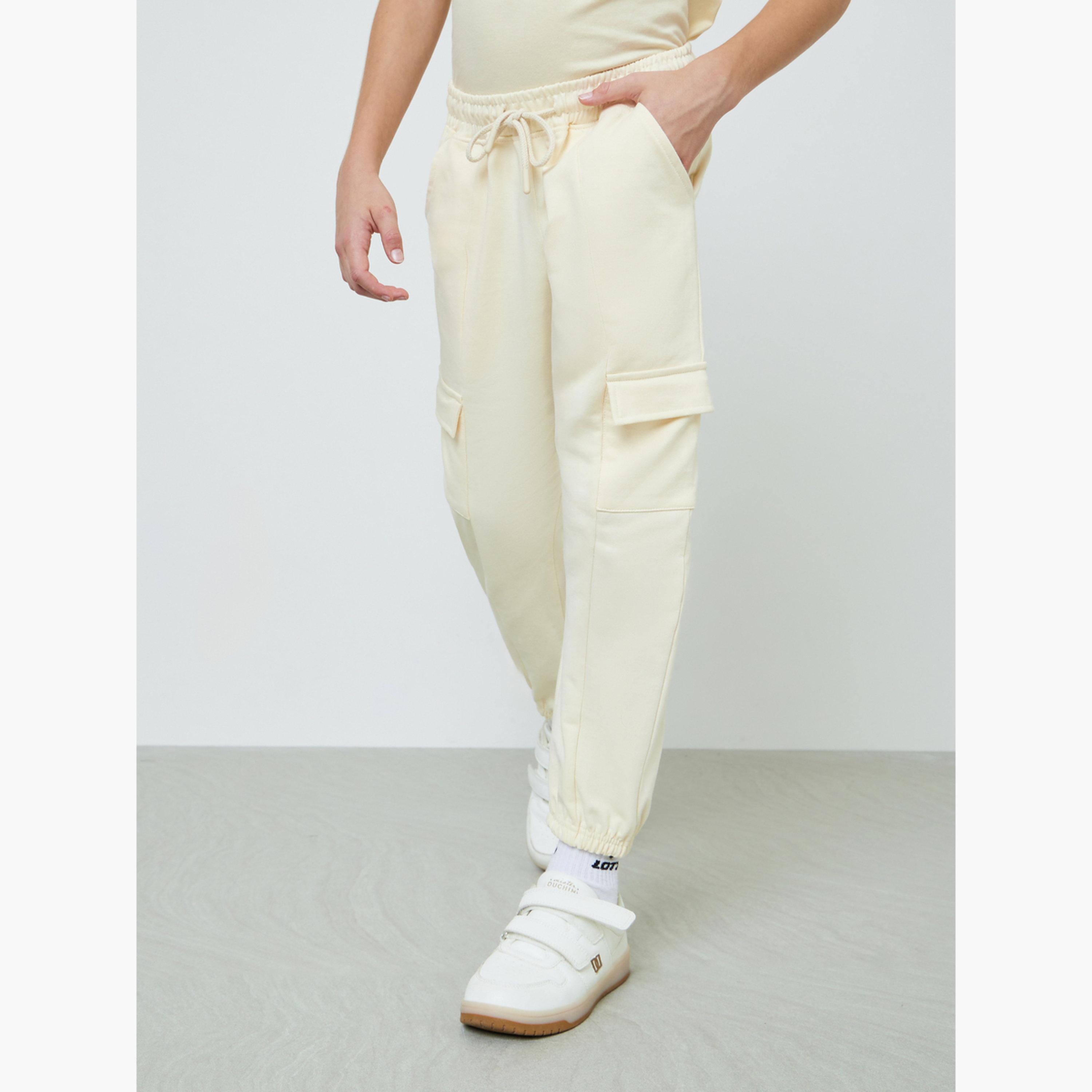 Styli Teen Boys Solid Cargo Joggers with Drawstring-boys-clothing-bottoms-joggersandtrackpants-image-1
