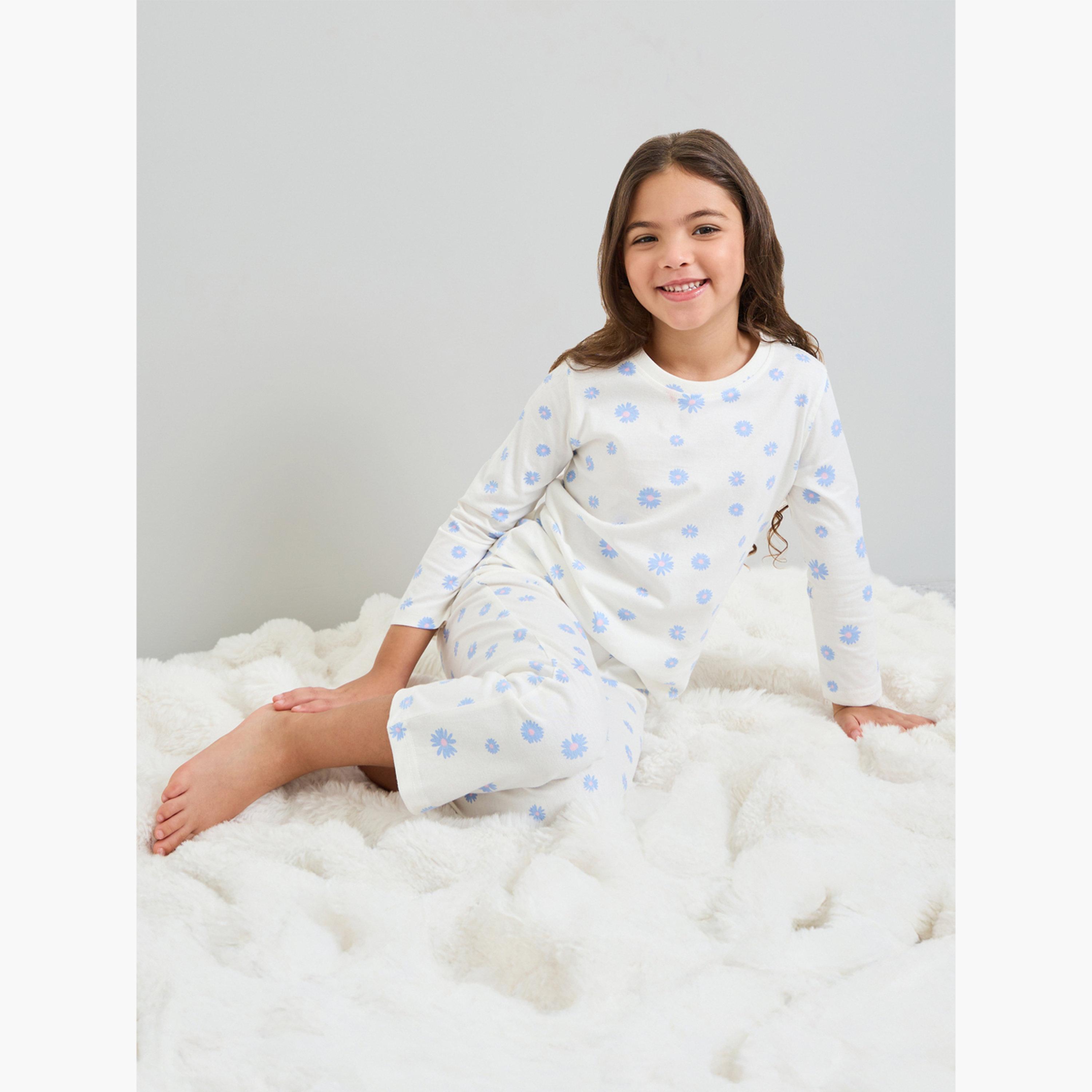 طقم بيجاما من بنطال وتيشيرت بأكمام طويلة وطبعة للبنات-girls-clothing-nightwear-image-2