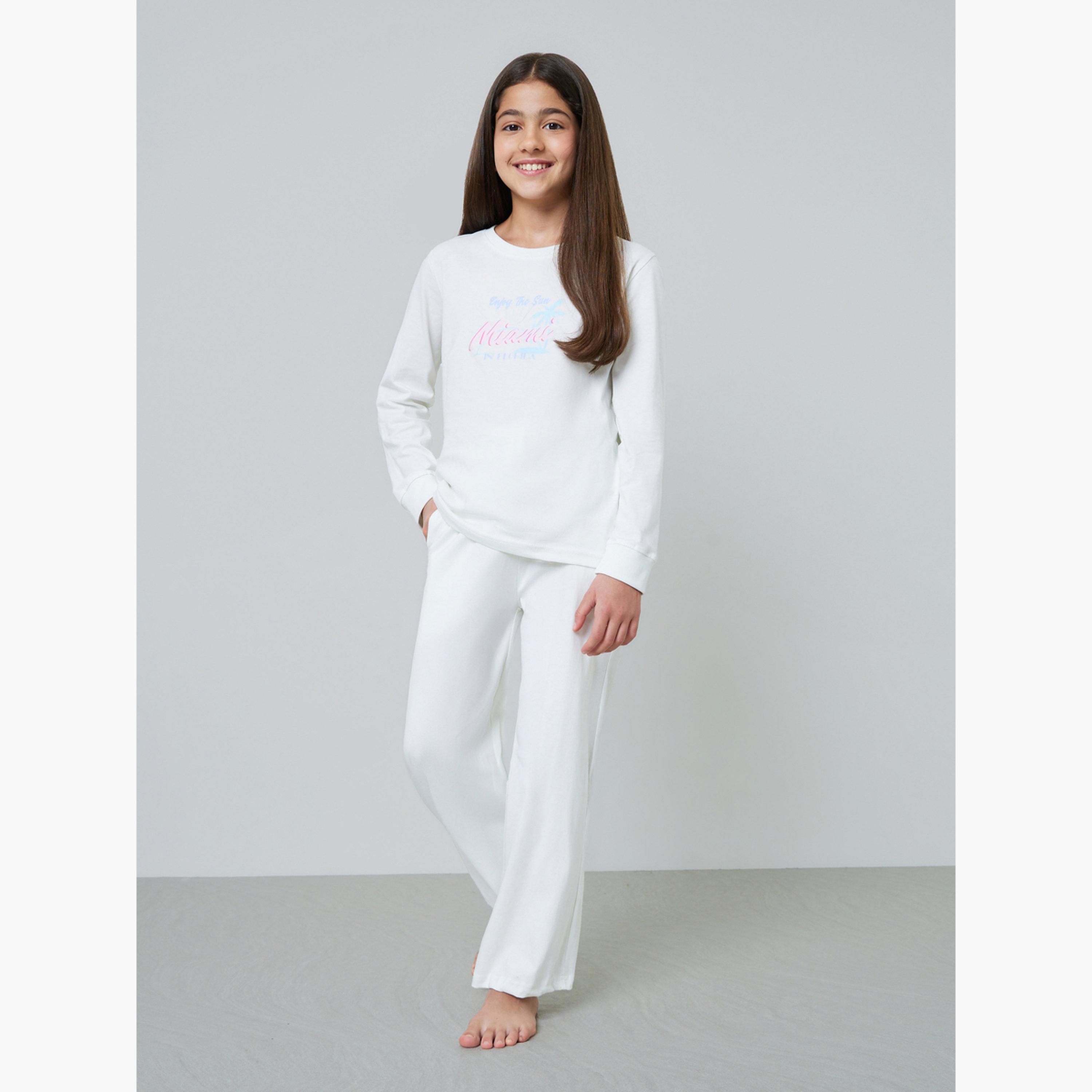 ستايلي - طقم بيجاما قطني بأكمام طويلة باللون الأبيض الفاتح للبنات المراهقات-girls-clothing-nightwear-image-1