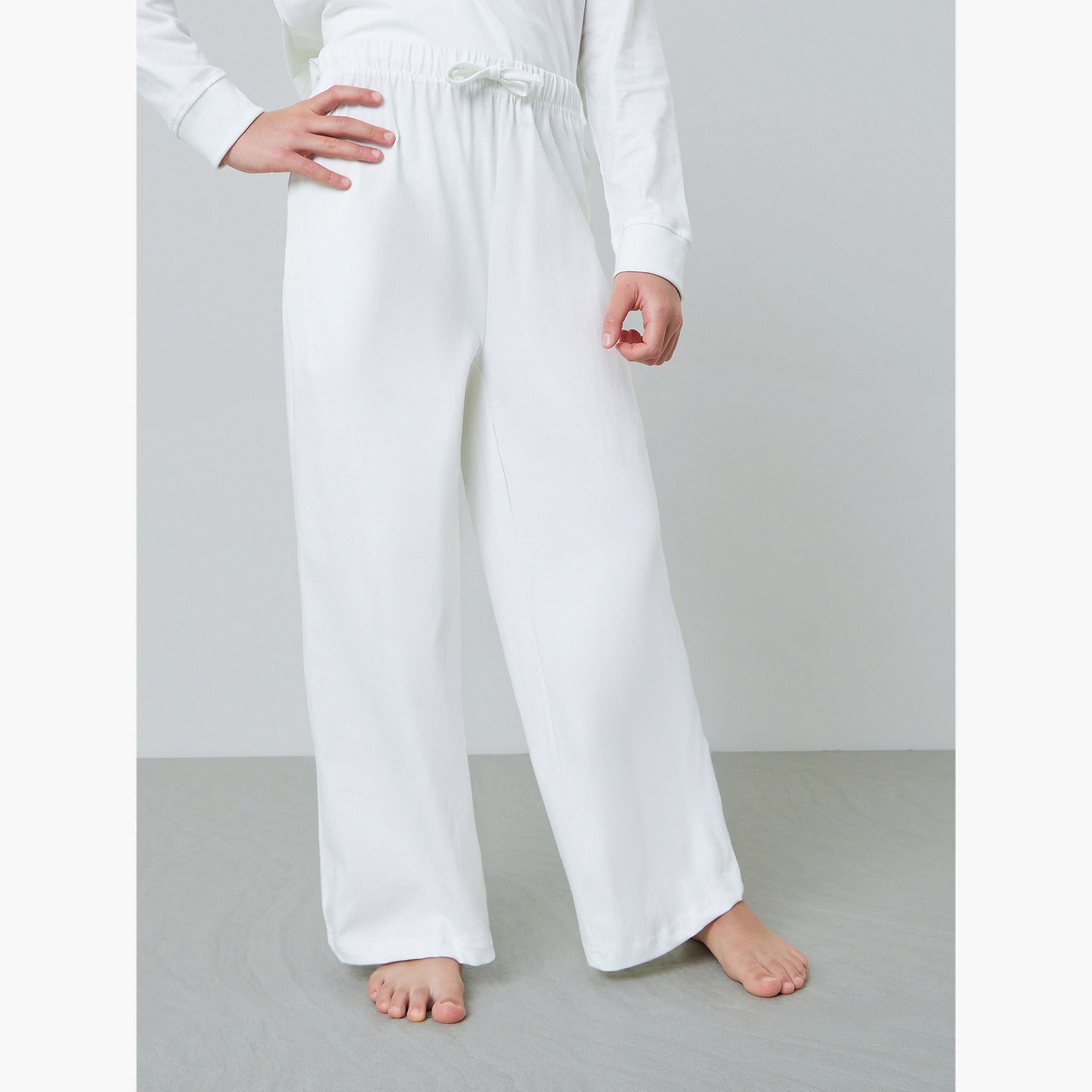 ستايلي - طقم بيجاما قطني بأكمام طويلة باللون الأبيض الفاتح للبنات المراهقات-girls-clothing-nightwear-image-4