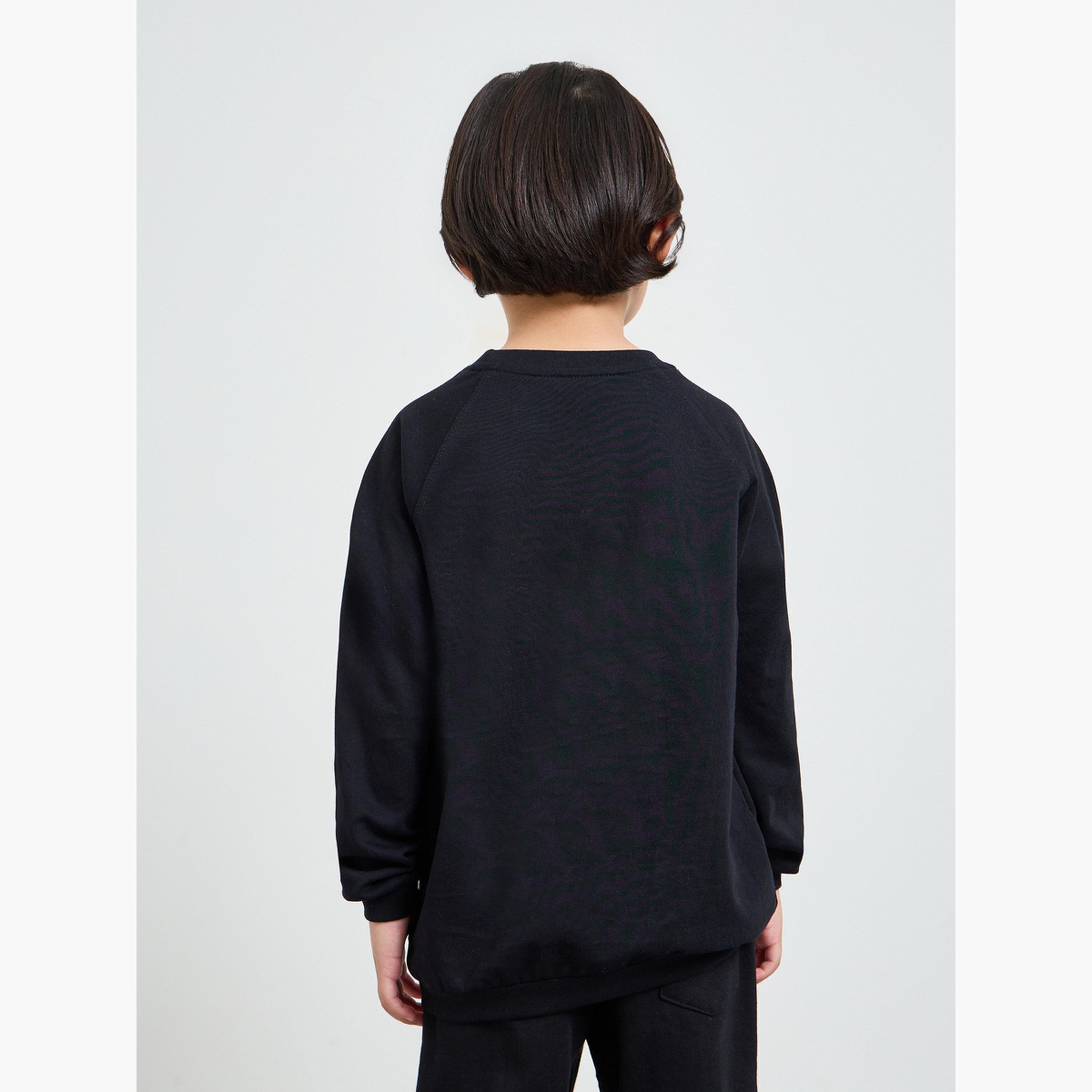 Styli Boys Raglan Sleeve Regular Fit Sweatshirt with Overlock Stitch-boys-clothing-sweatshirts-image-3