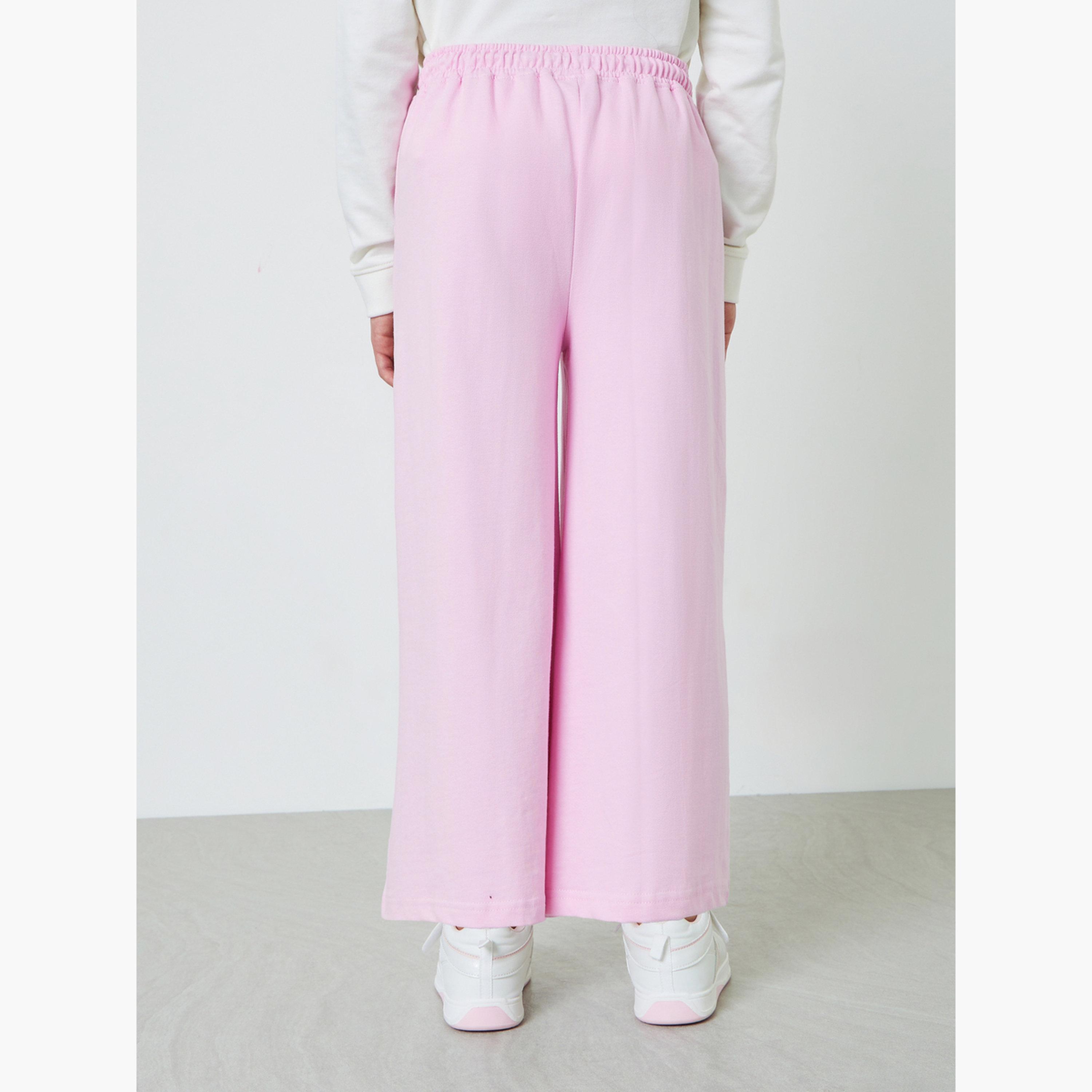 ستايلي - بنطلون رياضي قصير واسع الساقين من القطن باللون الوردي الفاتح للفتيات المراهقات-girls-clothing-bottoms-joggersandtrackpants-image-4