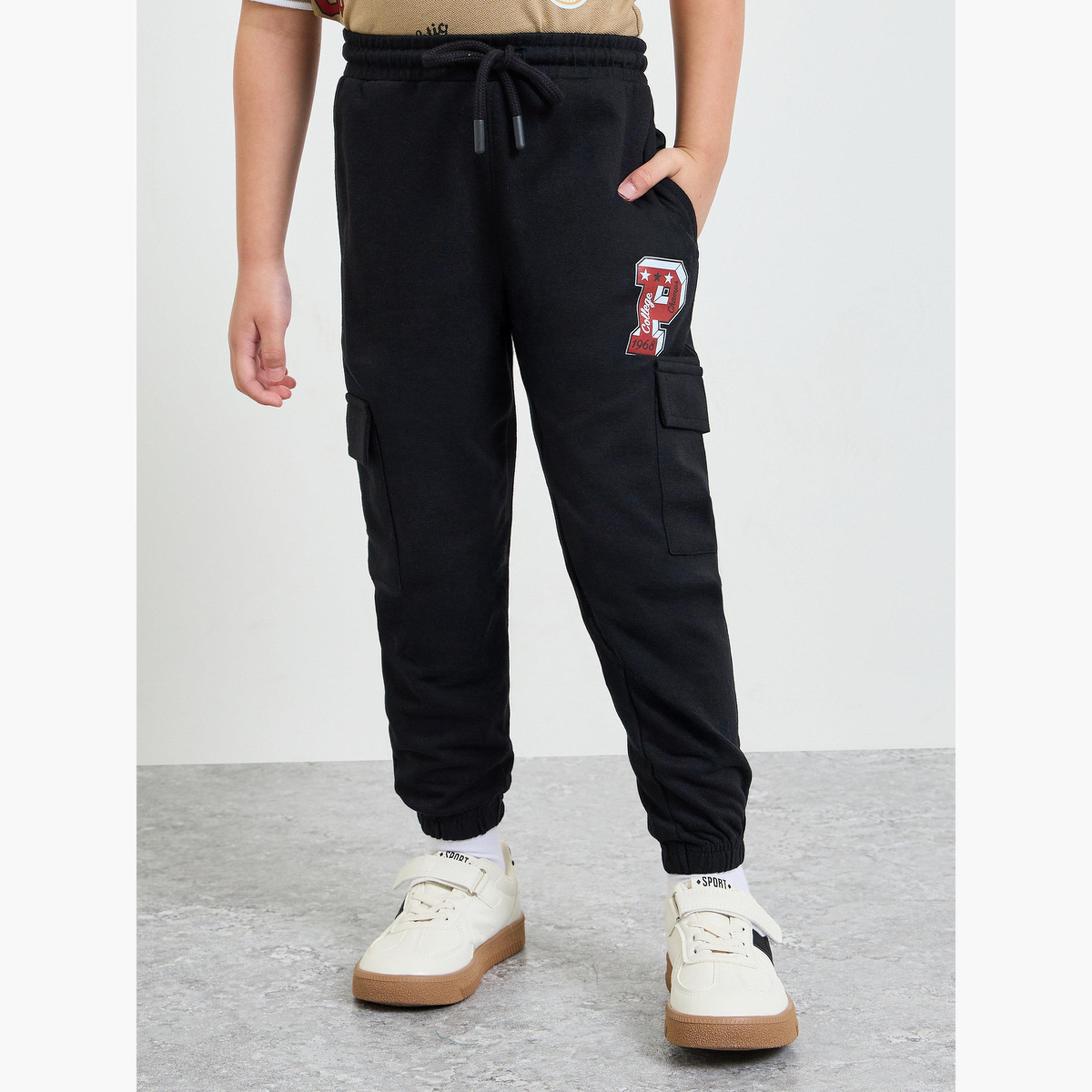 مجموعة من جوغر وتيشيرت بولو قطن مطبوع للأولاد-boys-clothing-setsandcoords-image-4