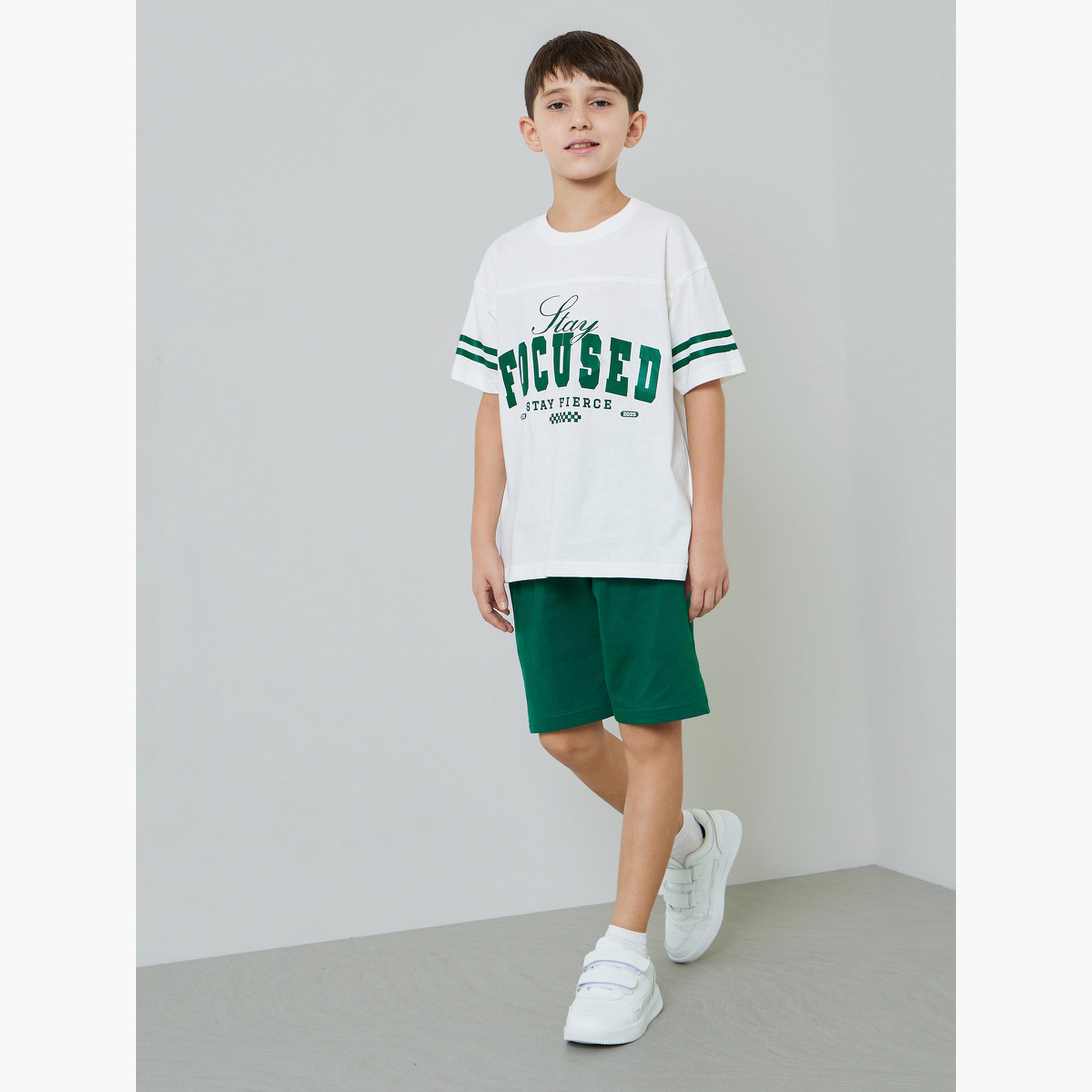 طقم شورت برباط وتيشيرت واسع بطبعة جرافيك للأولاد-boys-clothing-setsandcoords-image-2