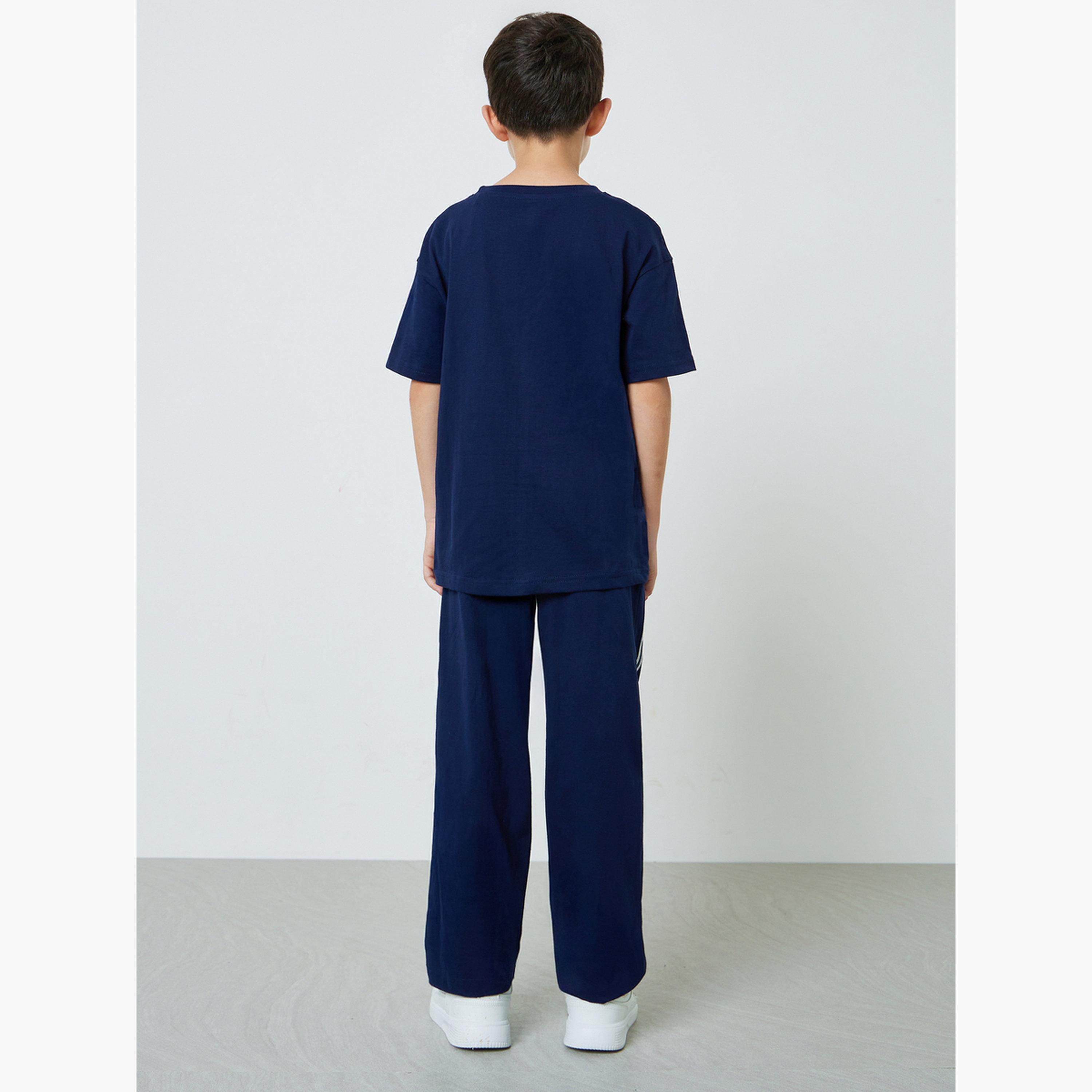 Styli Boys Navy Blue Graphic Print Oversized T-Shirt and Striped Joggers Set-boys-clothing-setsandcoords-image-3