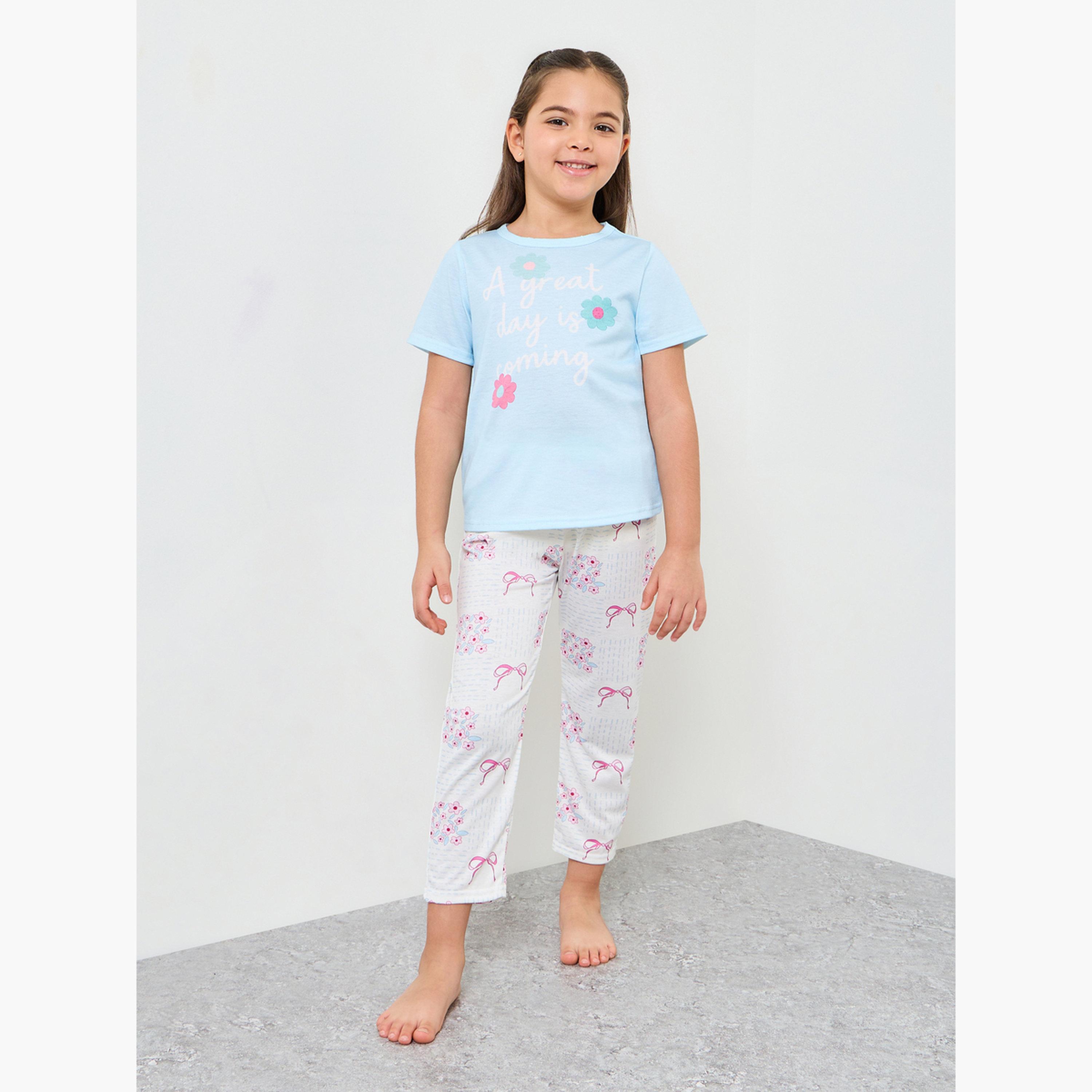 طقم بيجاما من بنطال وتيشيرت بطبعة جرافيك للبنات-girls-clothing-nightwear-image-1