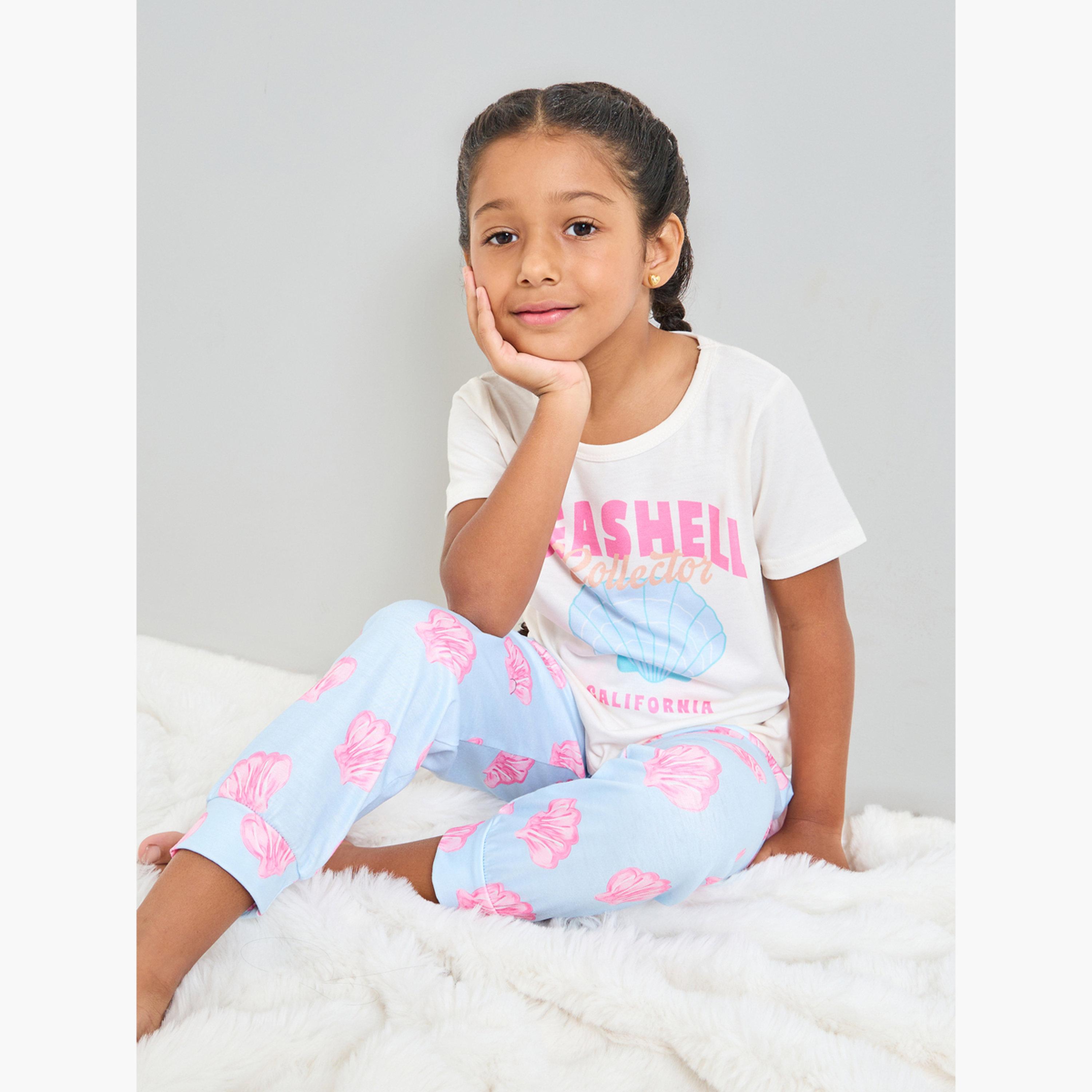 ستايلي - طقم بيجاما وقميص قصير الأكمام مطبوع عليه صدفة بحرية للبنات-girls-clothing-nightwear-image-2
