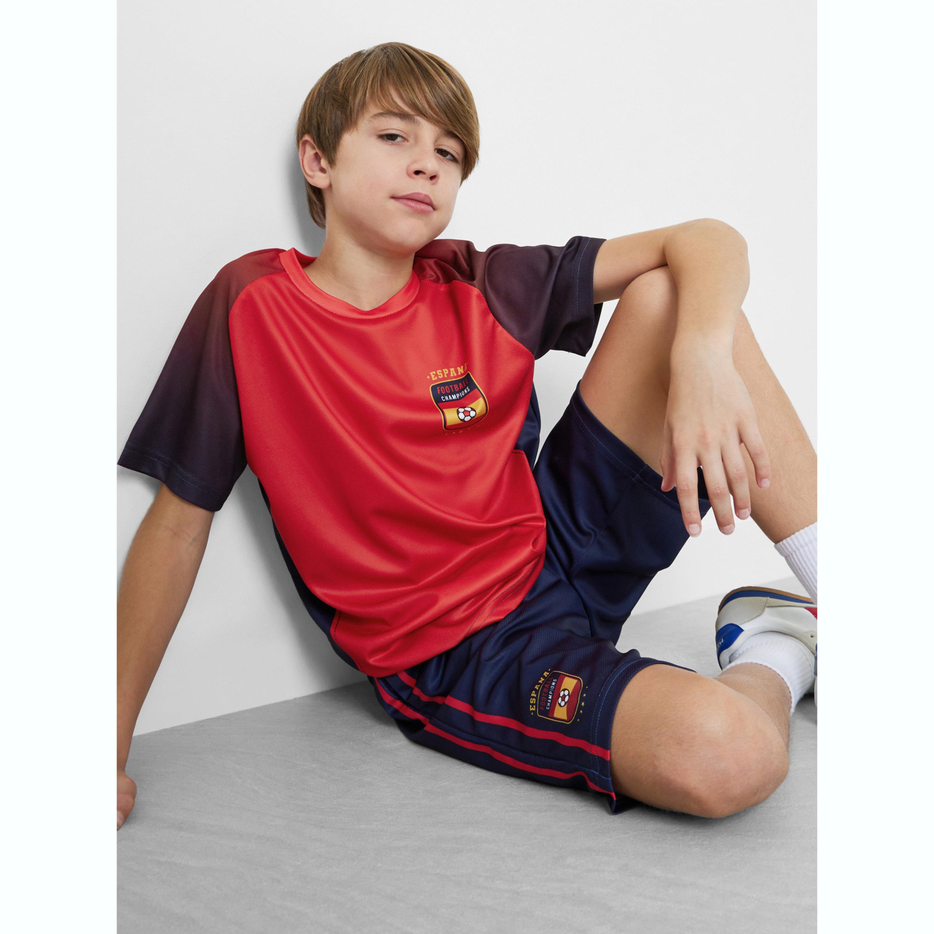 مجموعة من شورت وتيشيرت جيرسي بطبعة مستوحاة من كرة القدم-boys-clothing-setsandcoords-image-4