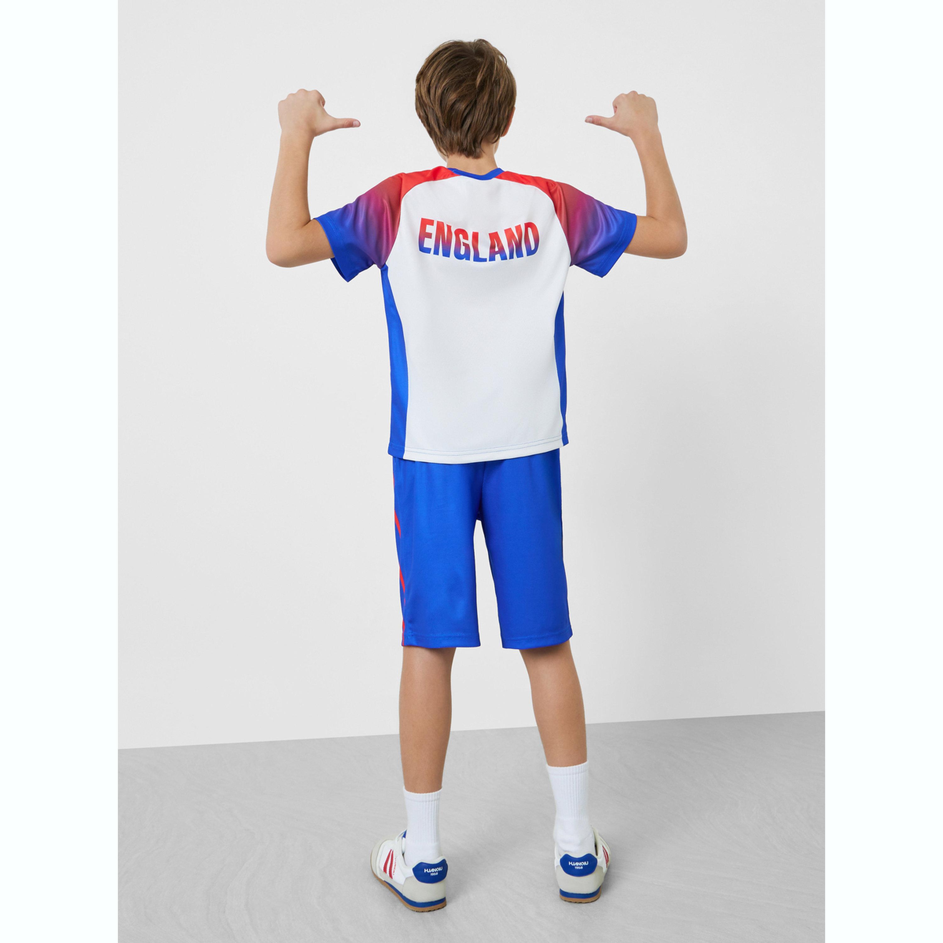 مجموعة للأطفال من شورت وتيشيرت جيرسي بطبعات إنجلترا مستوحاة من كرة القدم-boys-clothing-setsandcoords-image-3